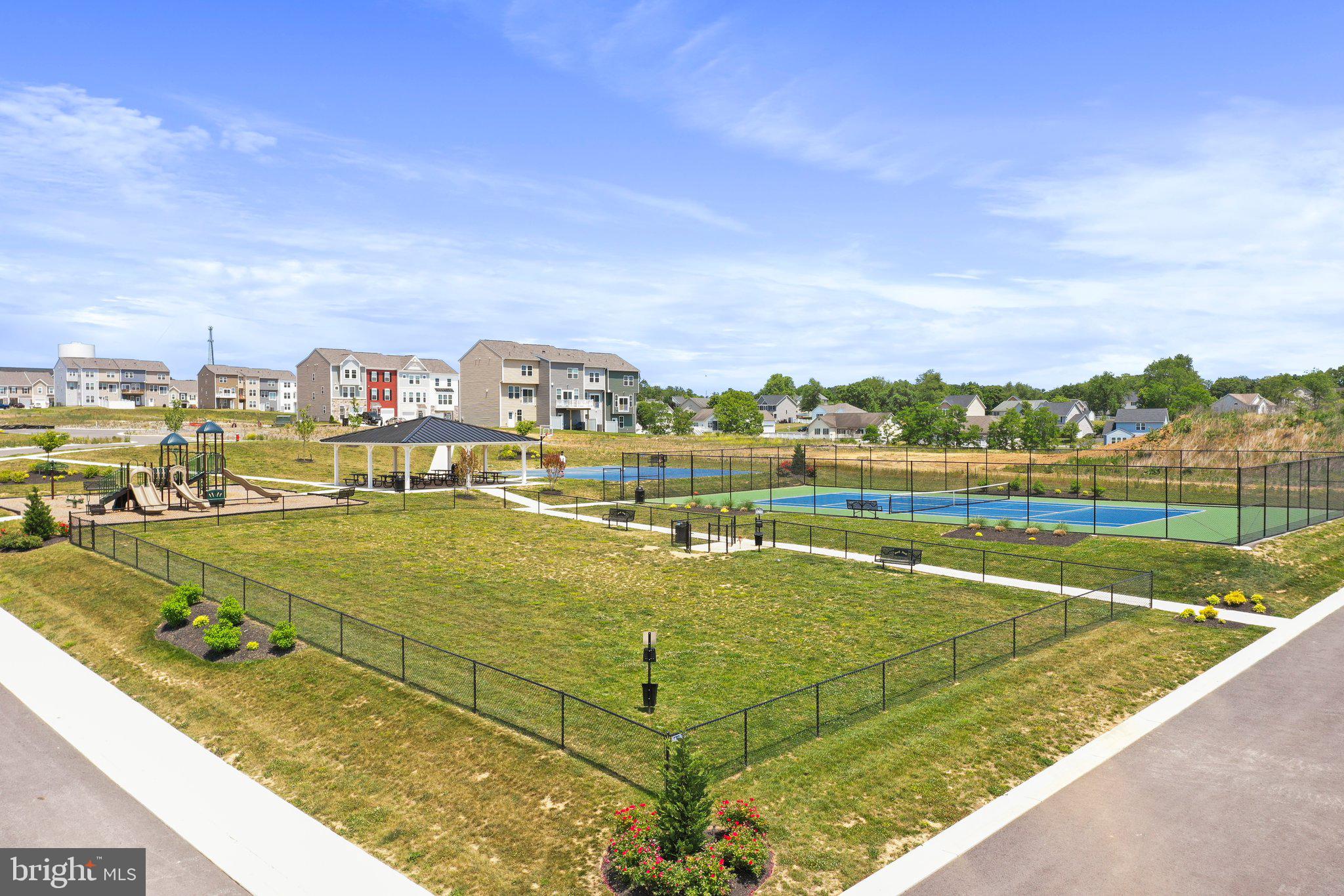 OVERLOOK AT RIVERSIDE - Residential Lease