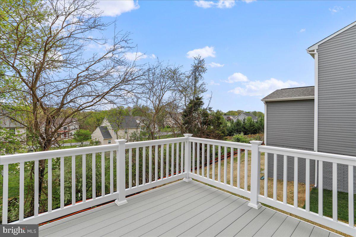 OVERLOOK AT RIVERSIDE - Residential Lease