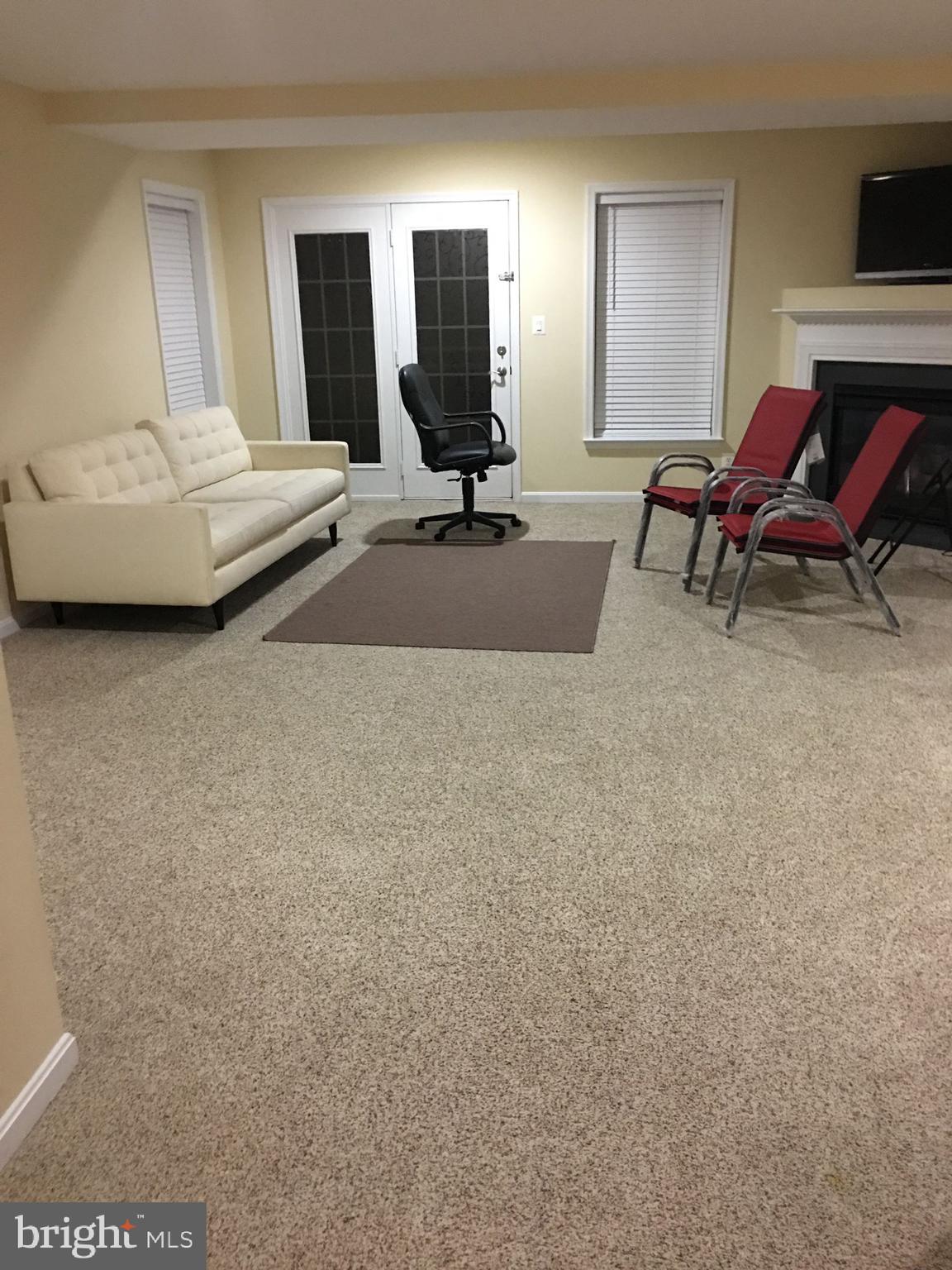 GREAT OAK - Residential Lease