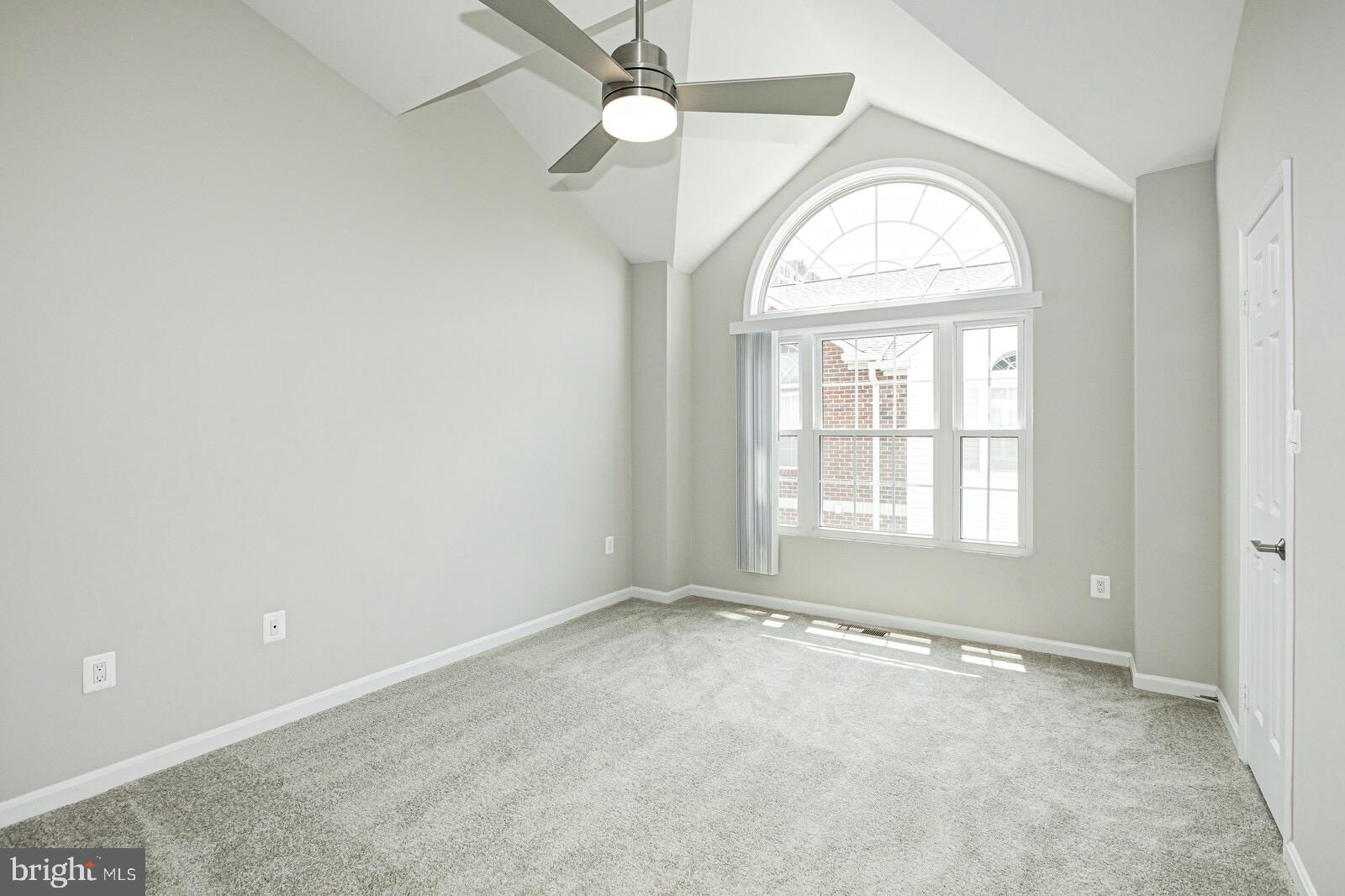 ARLINGTON RIDGE - Residential Lease
