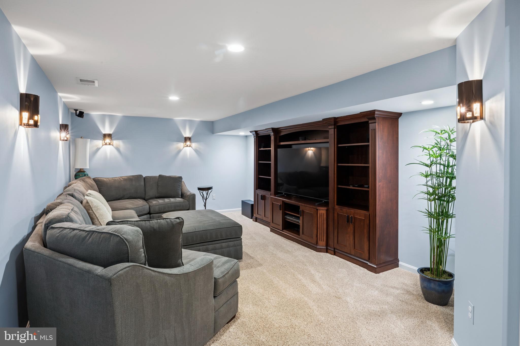 ELLICOTT WOODS - Residential