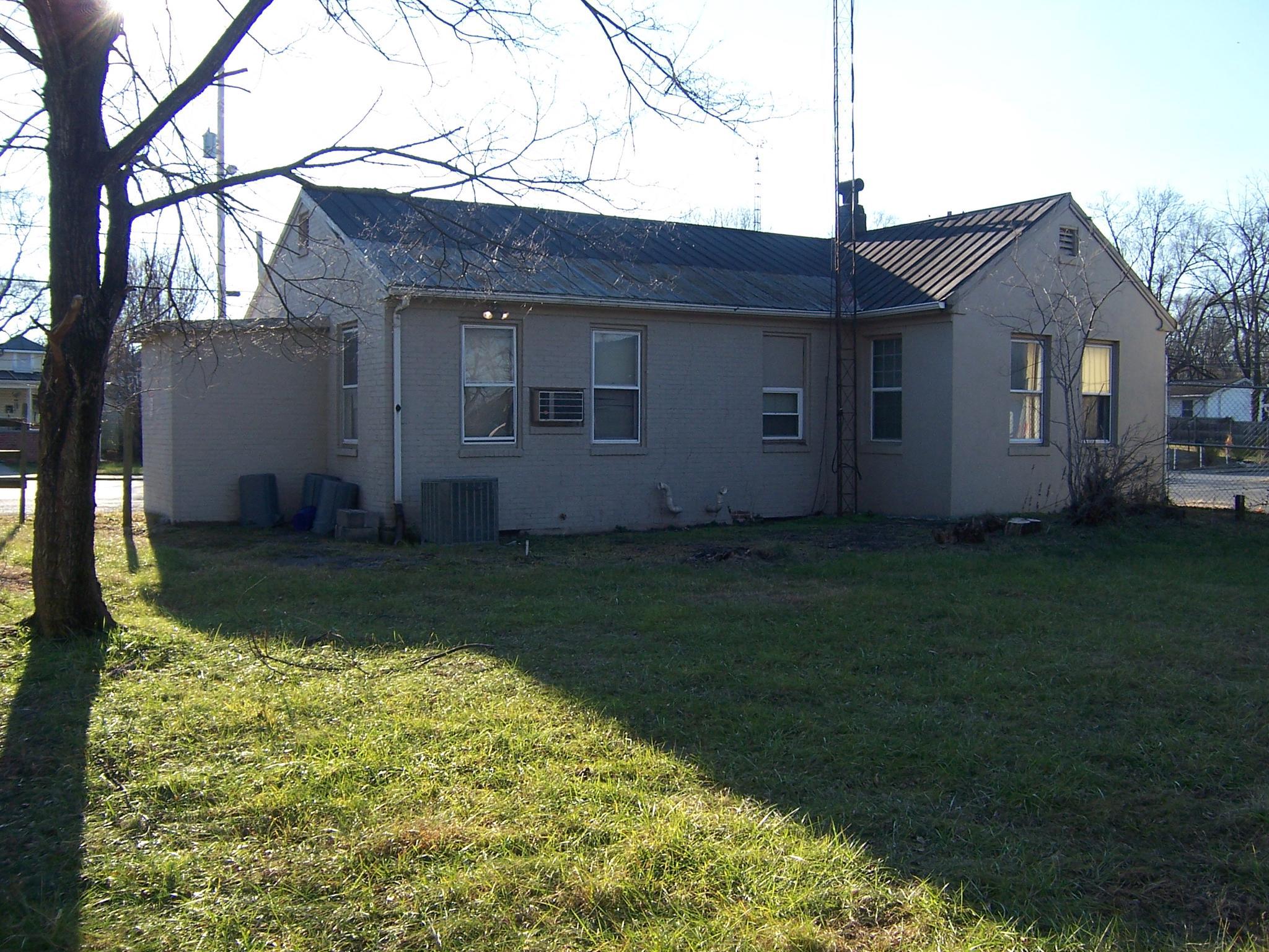 AUBURNDALE - Commercial Sale