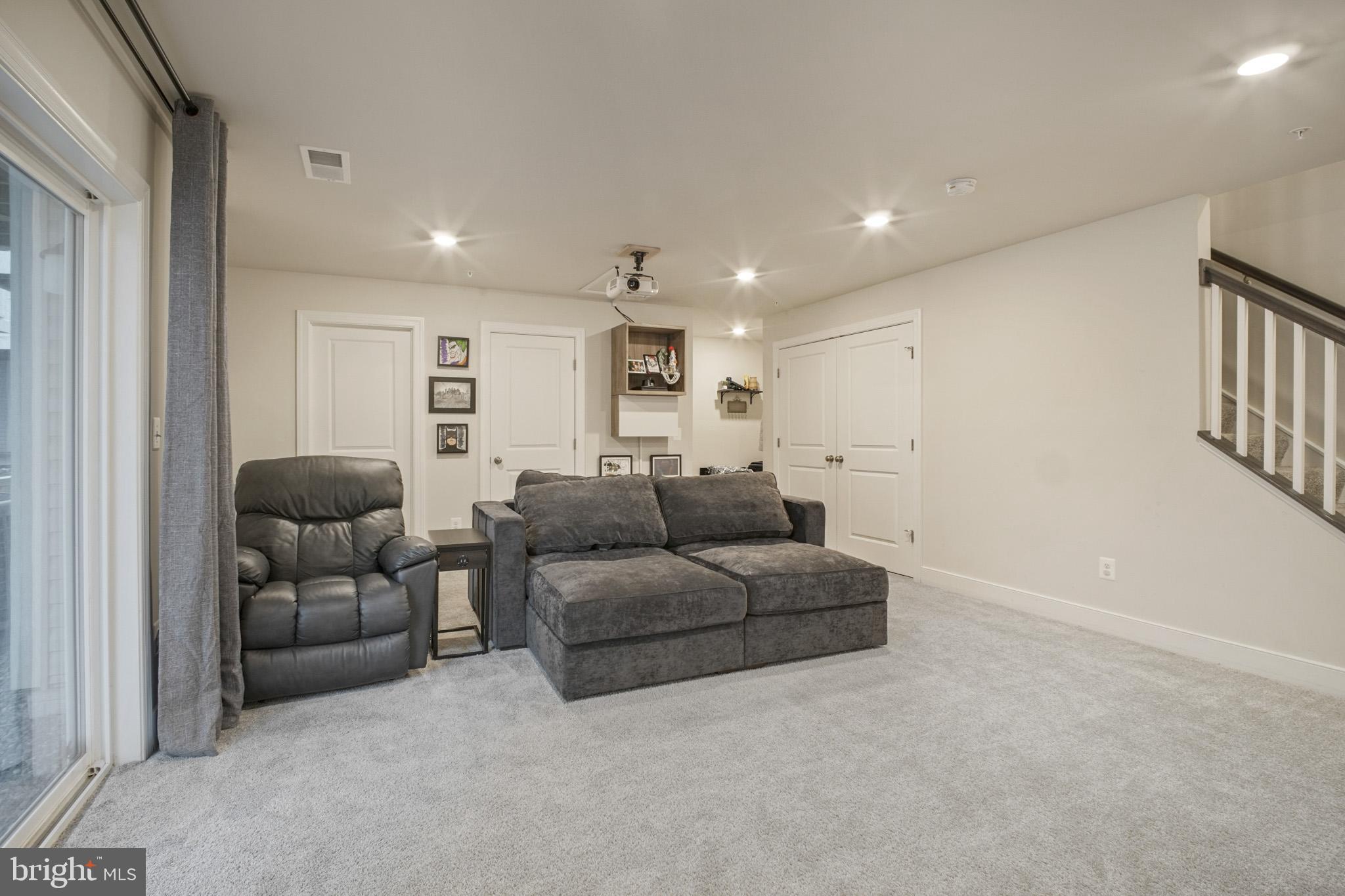 RIPPON LANDING - Residential