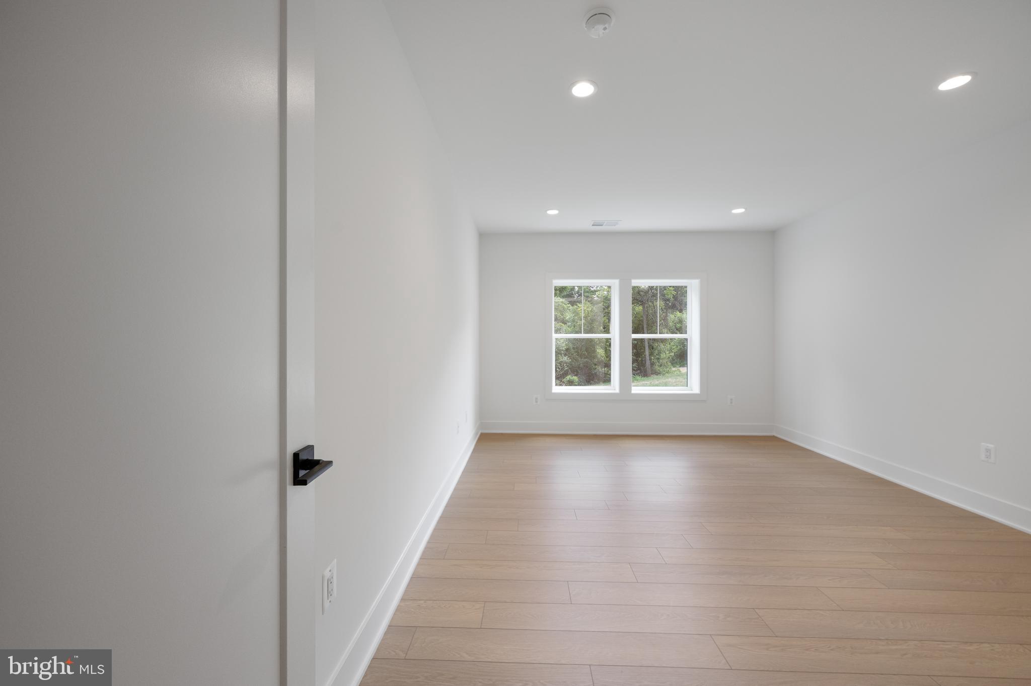 TOLL BROTHERS AT WOODBURN - Residential