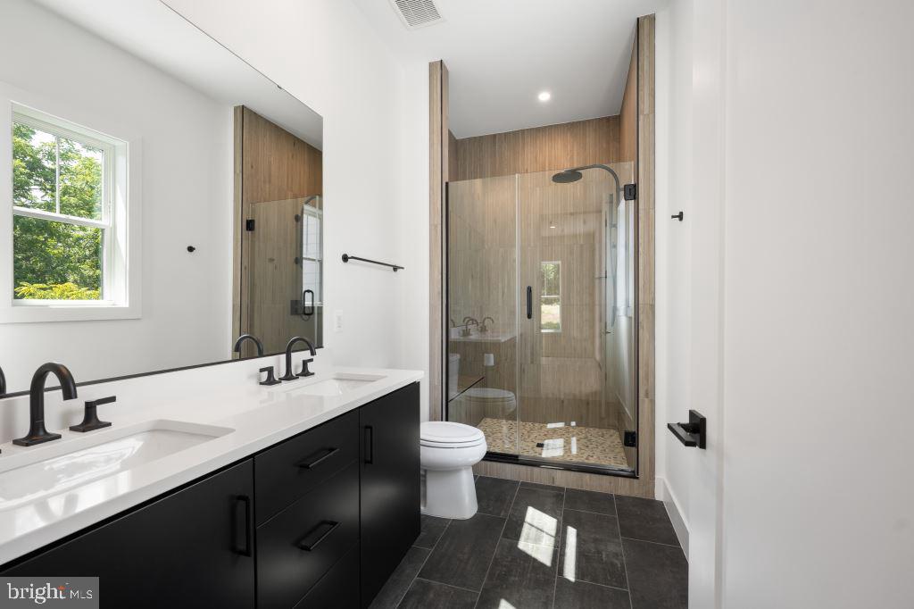 TOLL BROTHERS AT WOODBURN - Residential