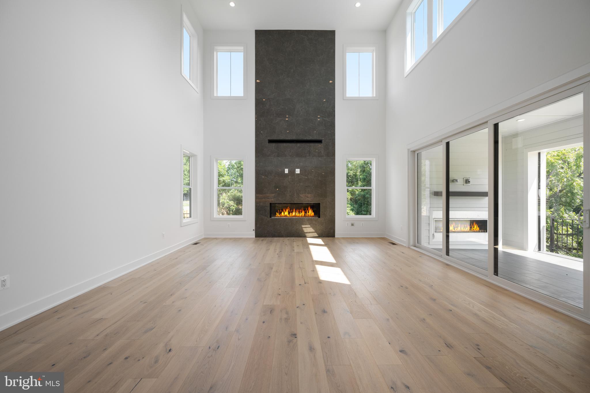 TOLL BROTHERS AT WOODBURN - Residential