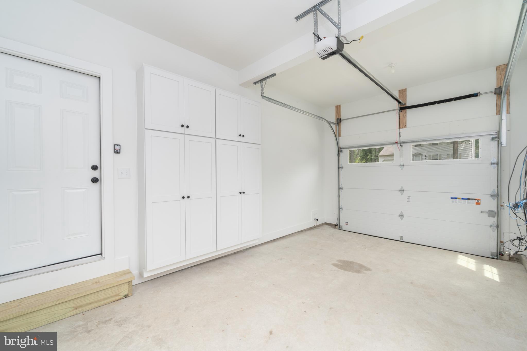 ELMHURST - Residential