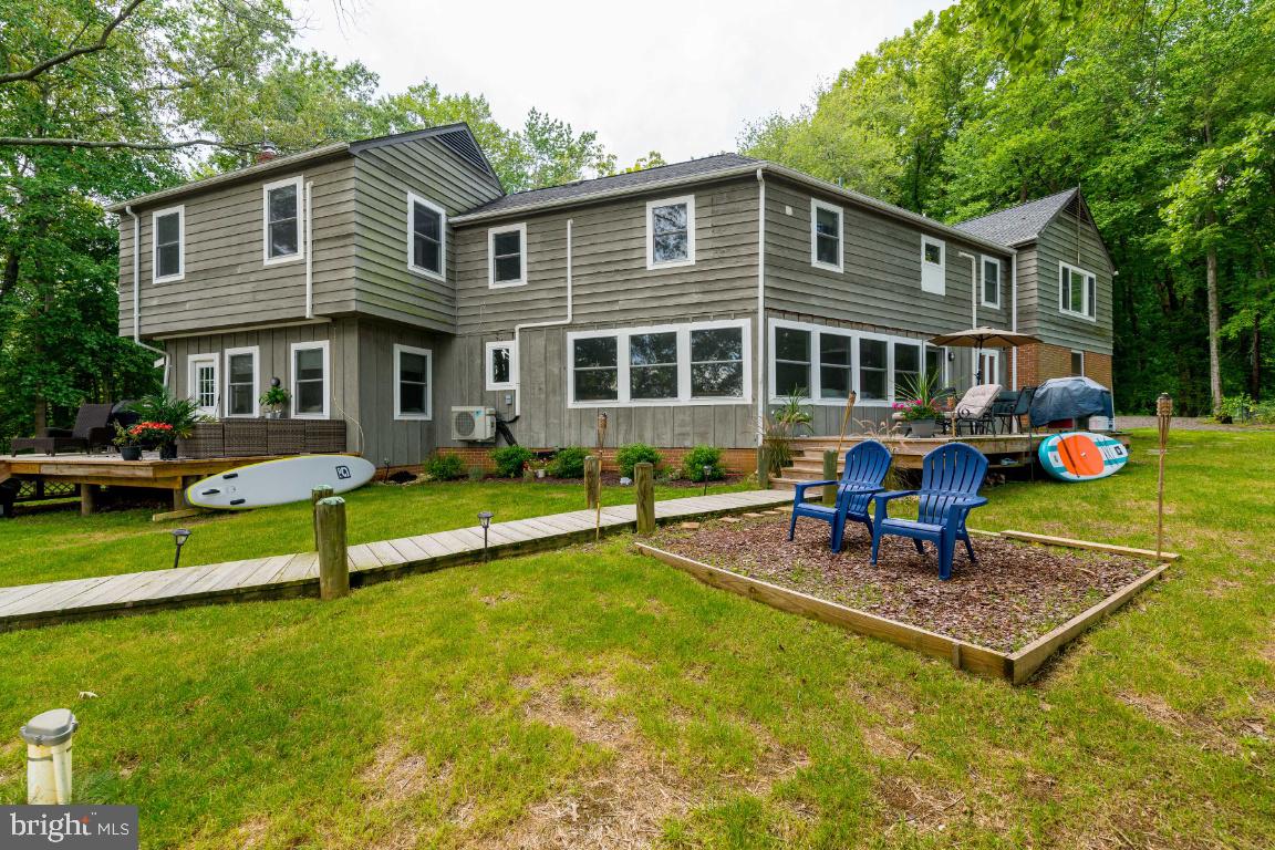 EDGEWATER - Residential