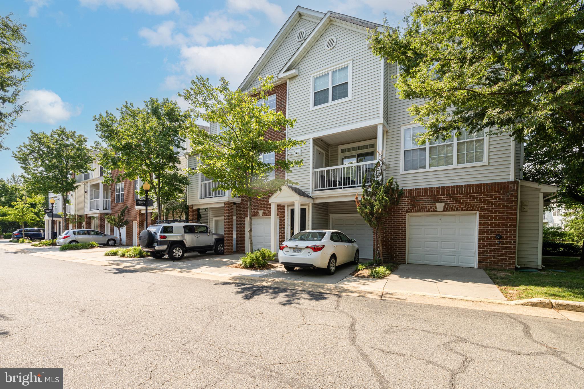 FOX MILL STATION - Residential Lease