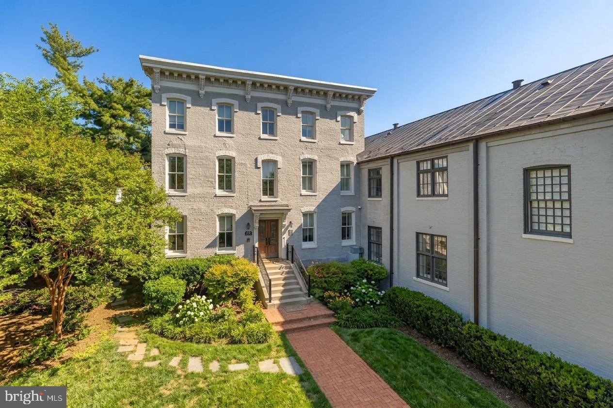 GEORGETOWN - Residential