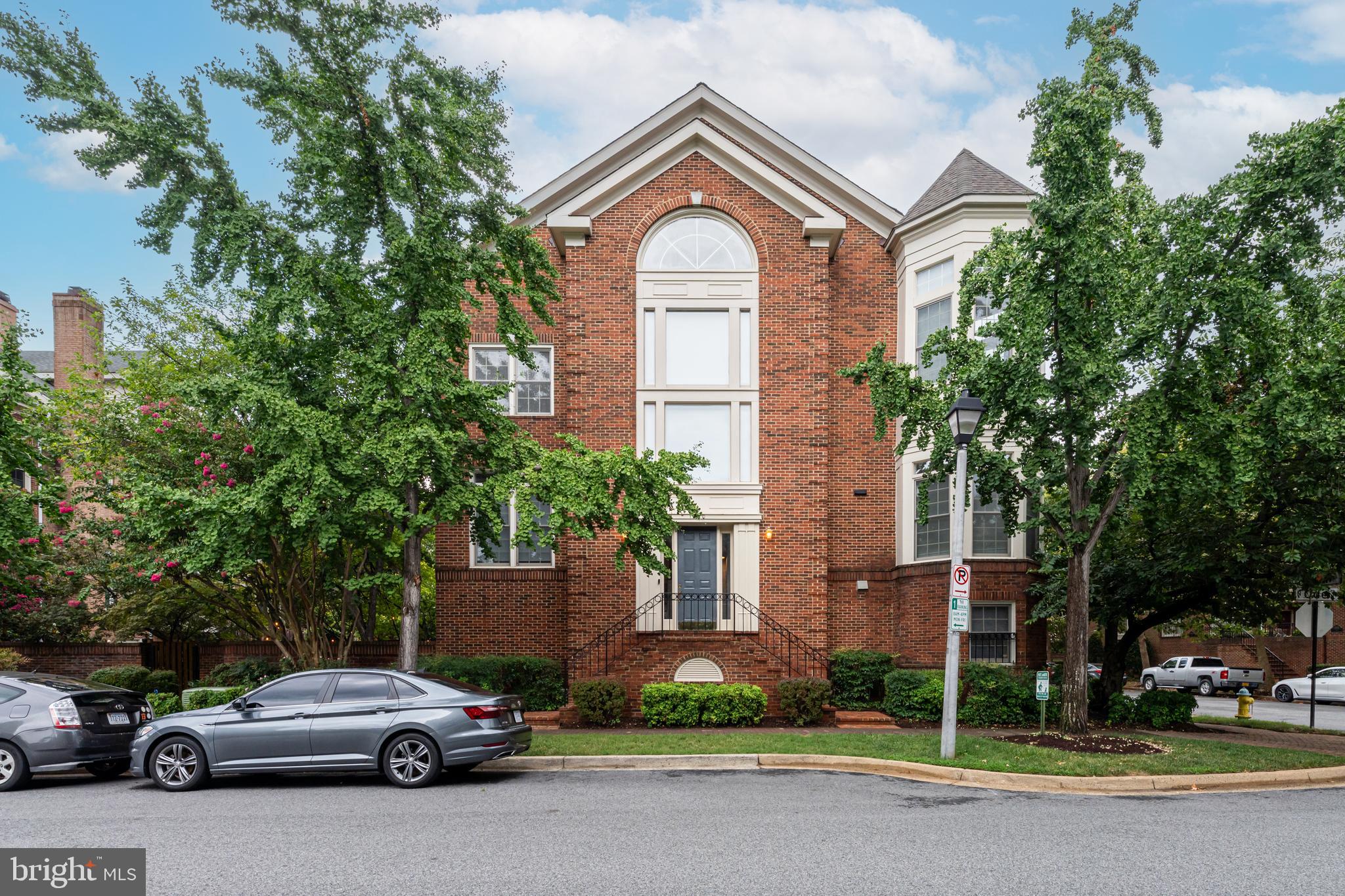 HIGHGATE - Residential