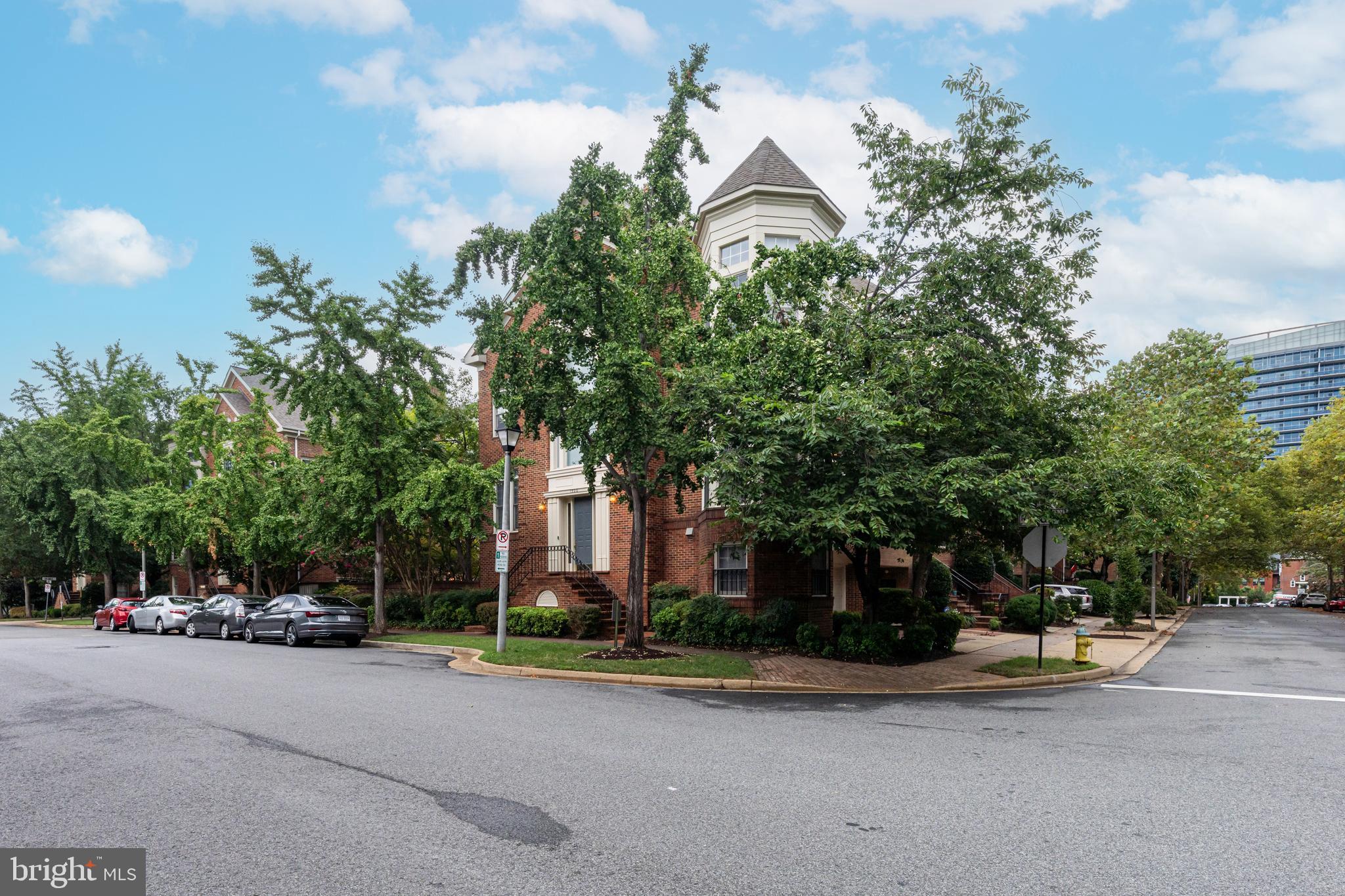 HIGHGATE - Residential