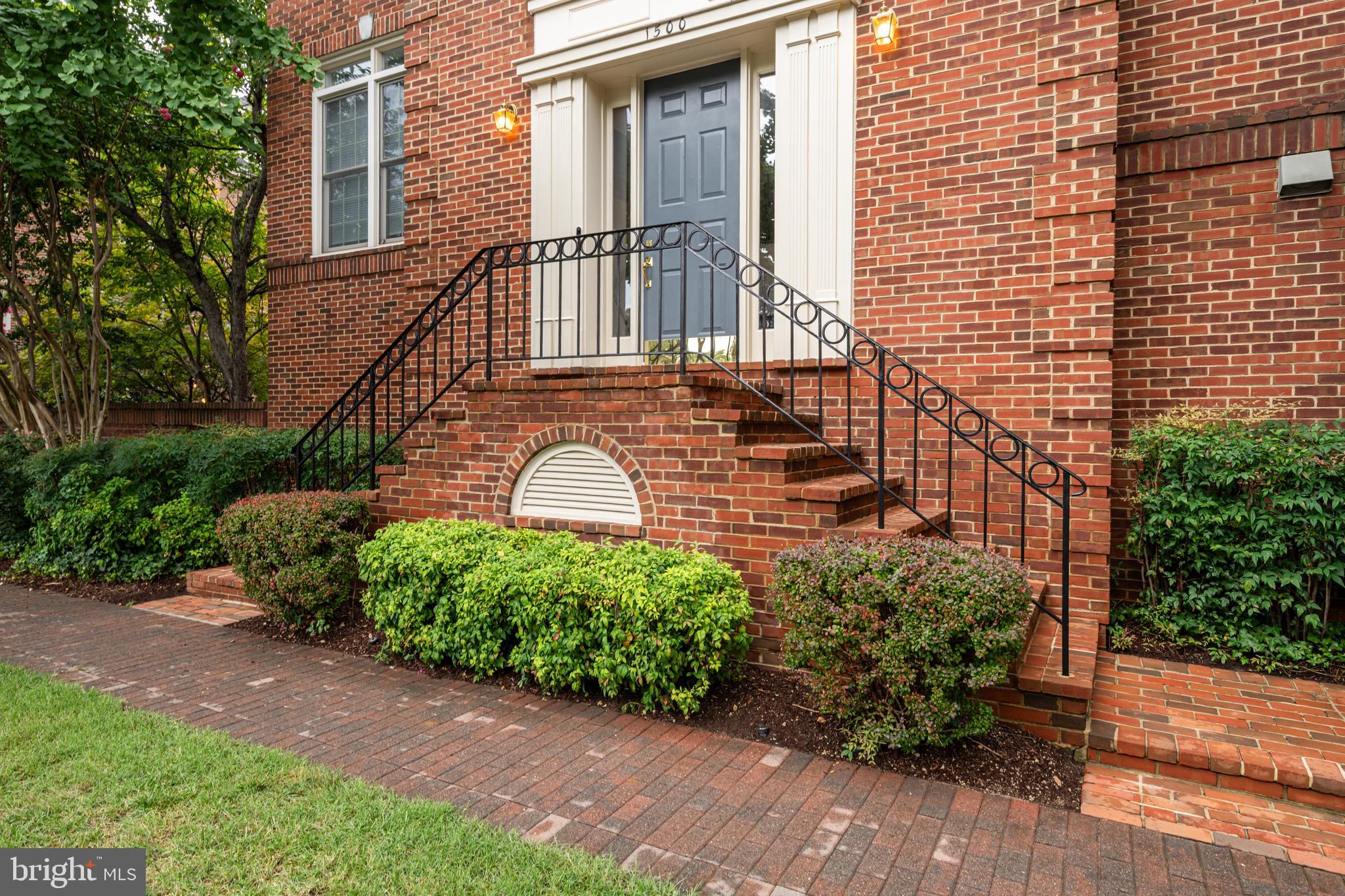 HIGHGATE - Residential