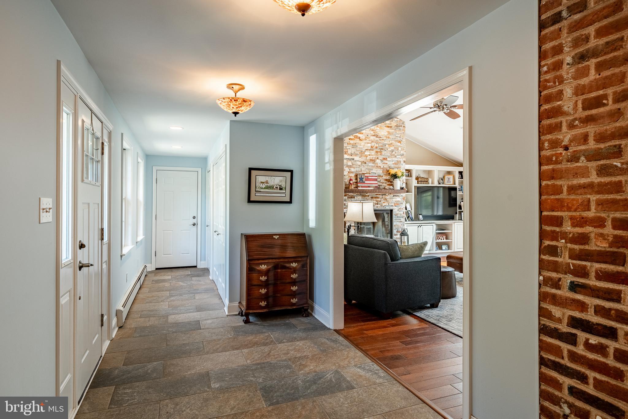GLENHARDIE - Residential