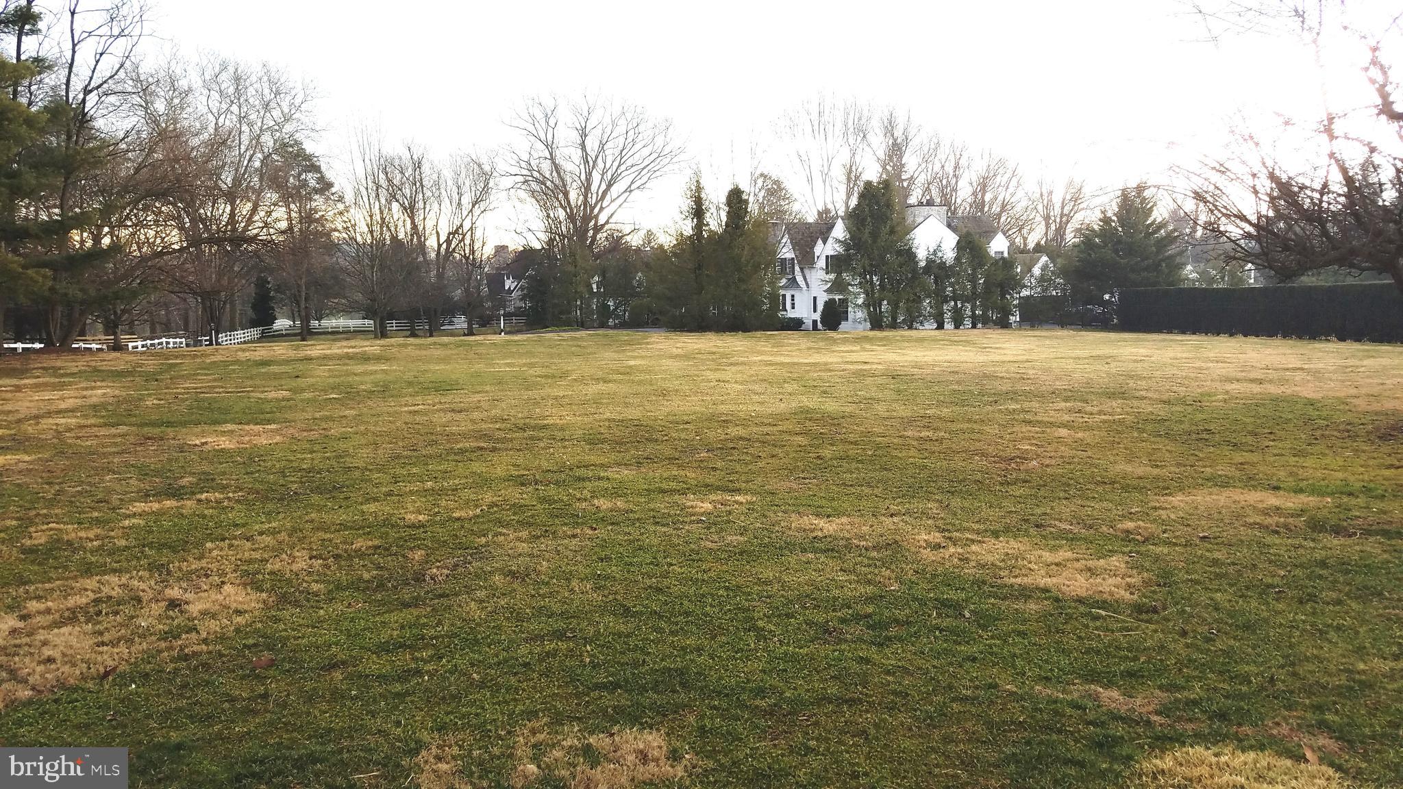 Last chance to build on a corner lot in the highly desirable Mondamin Place. As one of the final lots available in the community, you have the rare opportunity to build your dream home using one of several models offered by the exclusive builder Murry or you may build completely custom and bring your own plan! Land is included as part of the package deal. Seize this chance to build a custom-built home in beautiful Lancaster County and Manheim Twp School District.