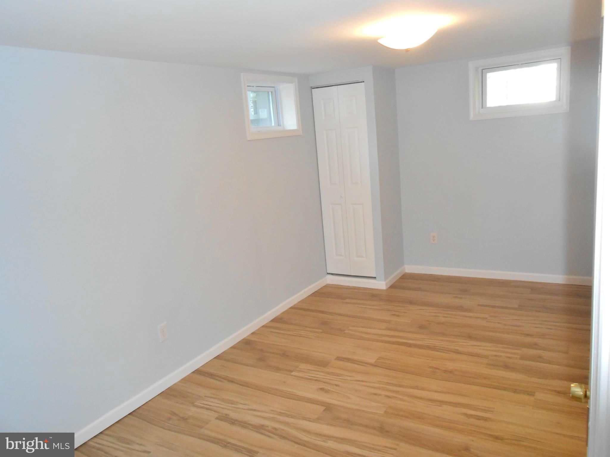 HUNTERS MILL ESTATES - Residential