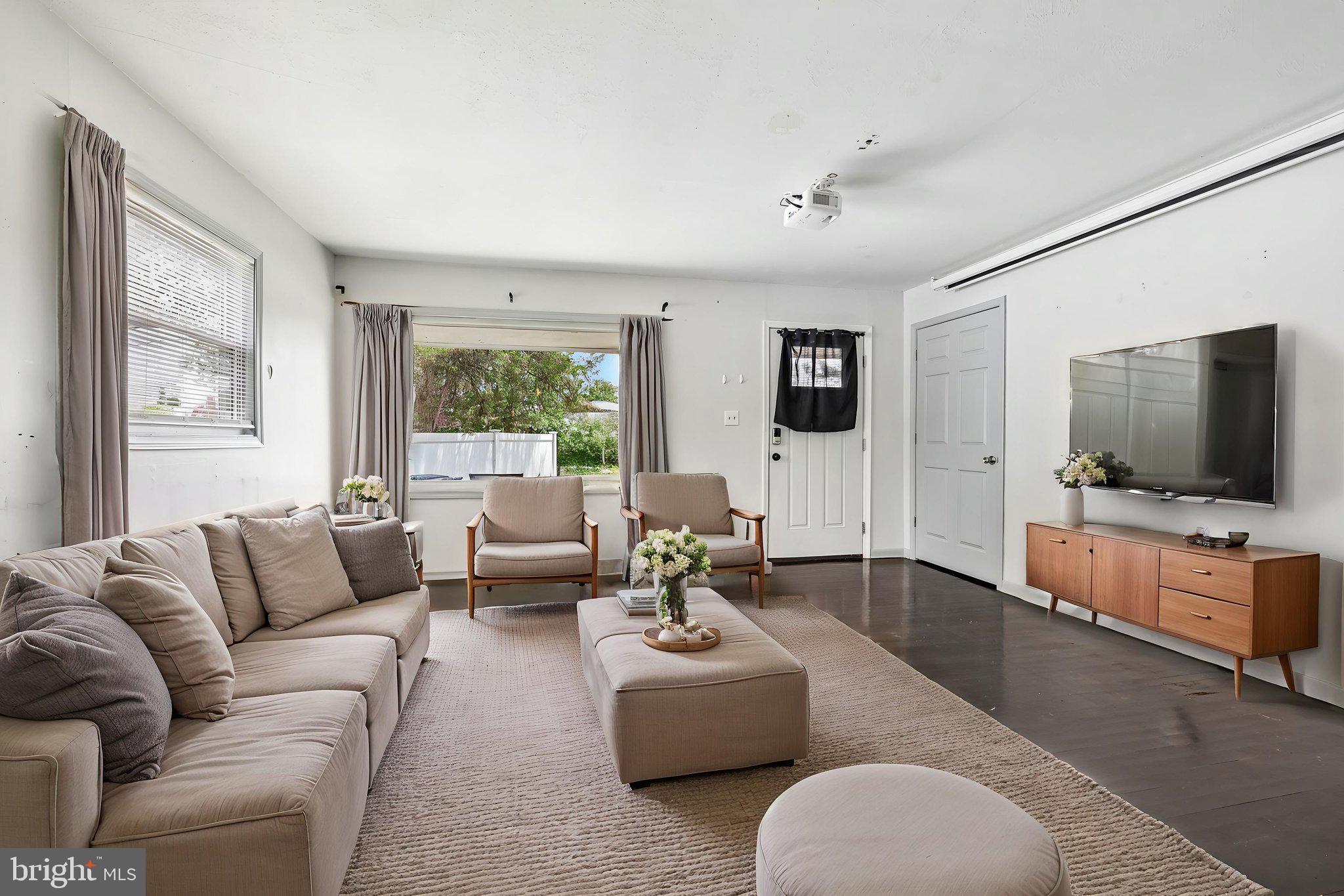 MAYFIELD - Residential