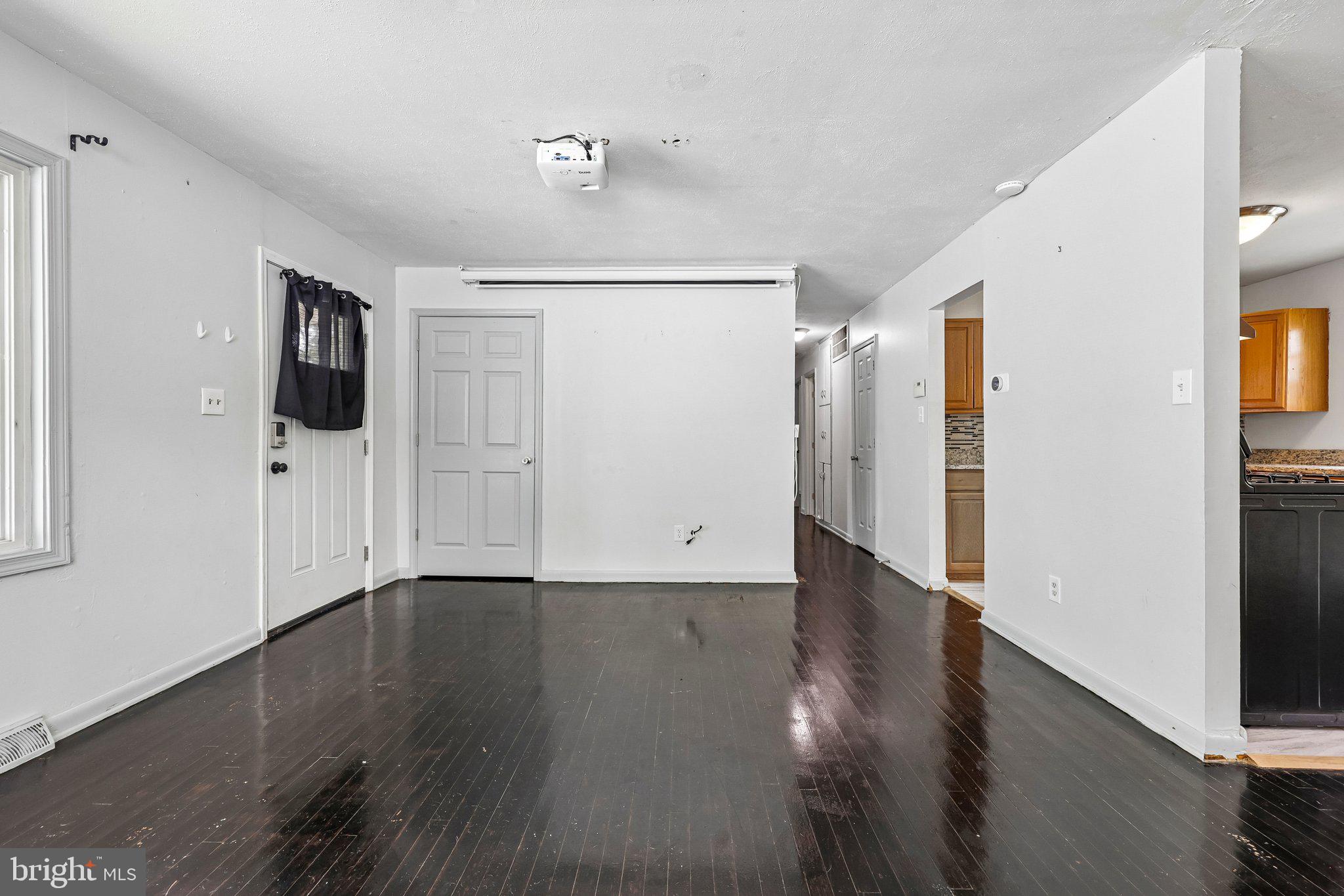 MAYFIELD - Residential