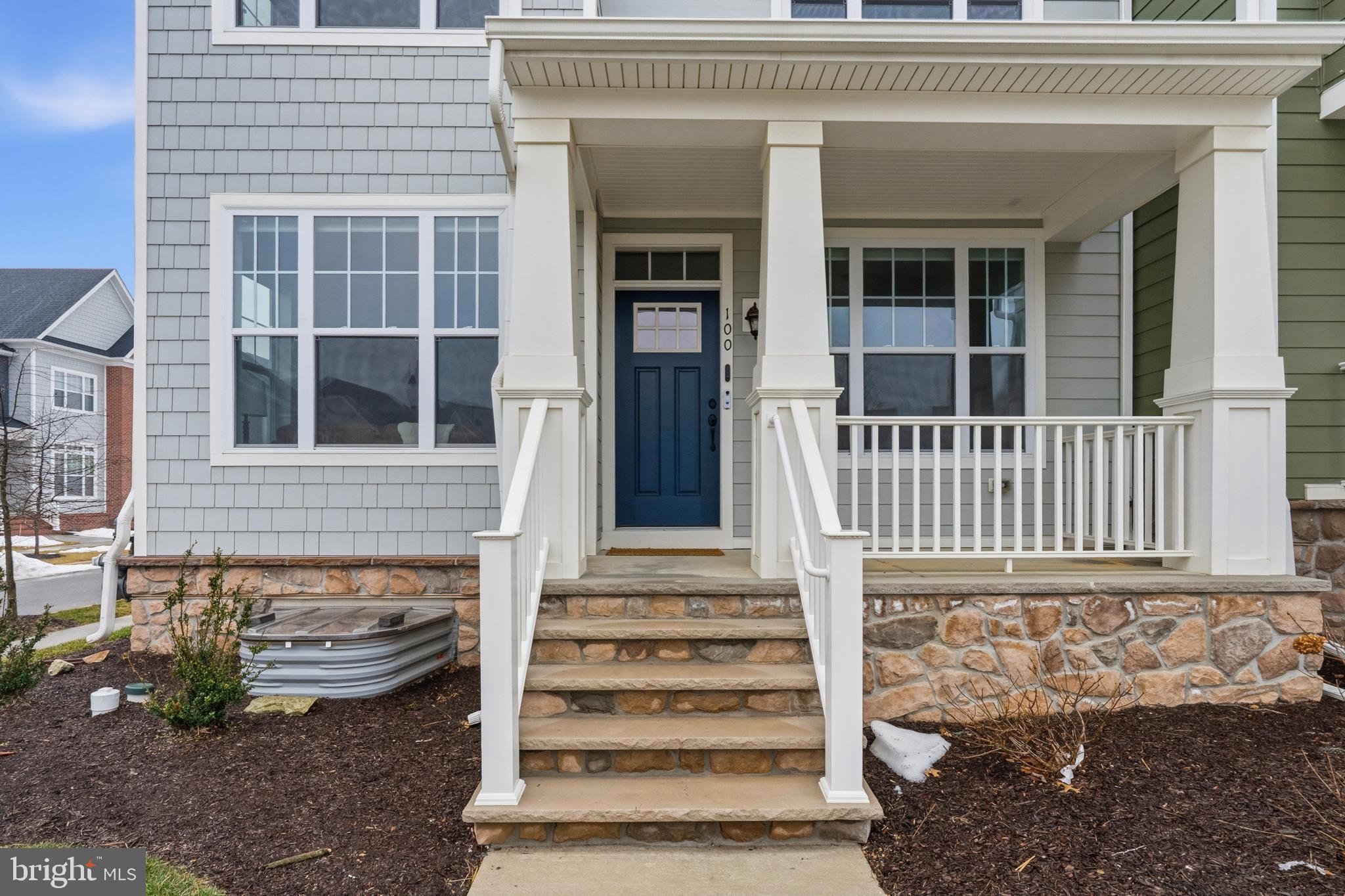 SPRING OAK - Residential