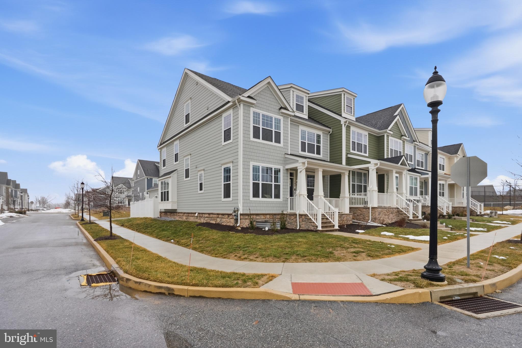 SPRING OAK - Residential