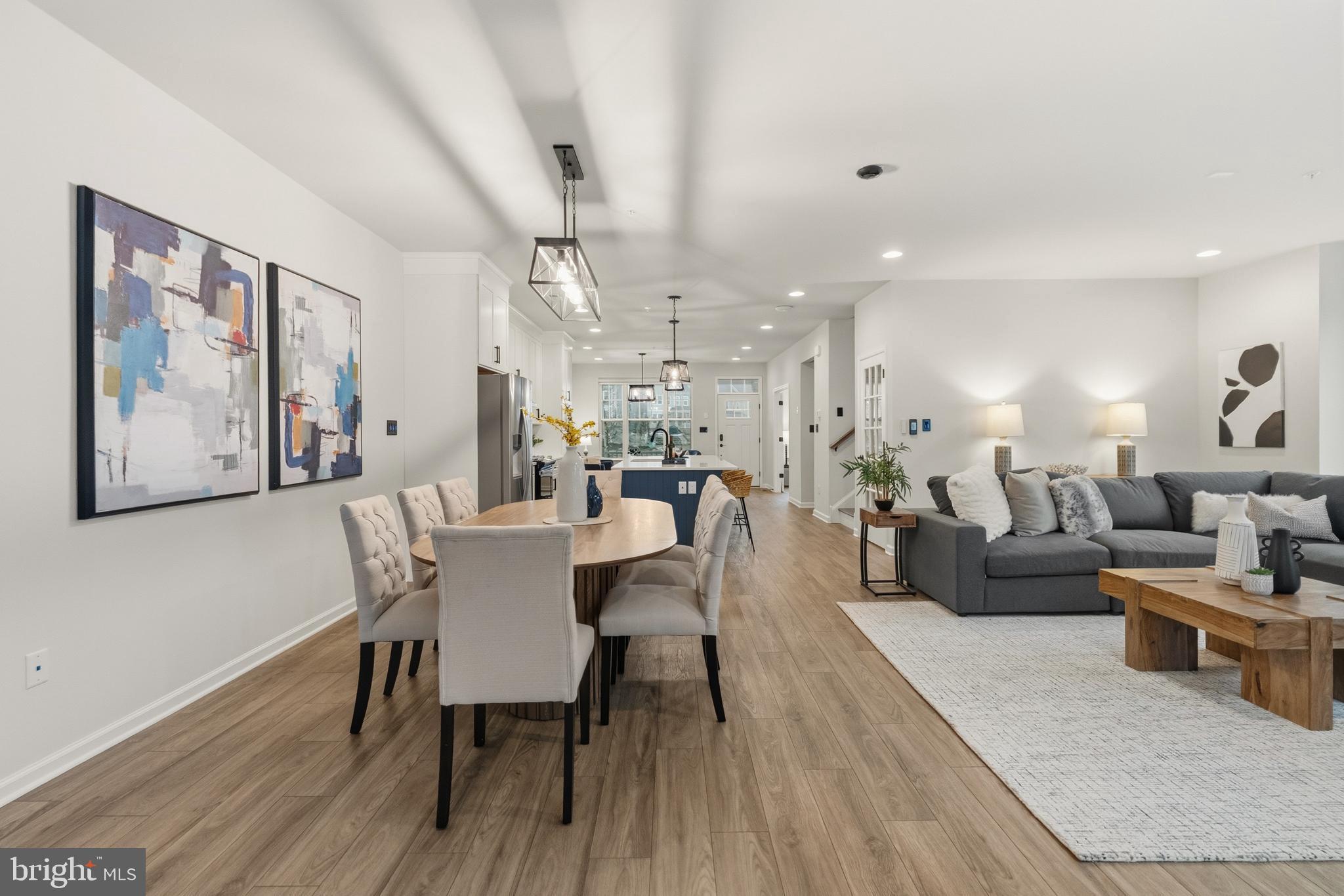 SPRING OAK - Residential