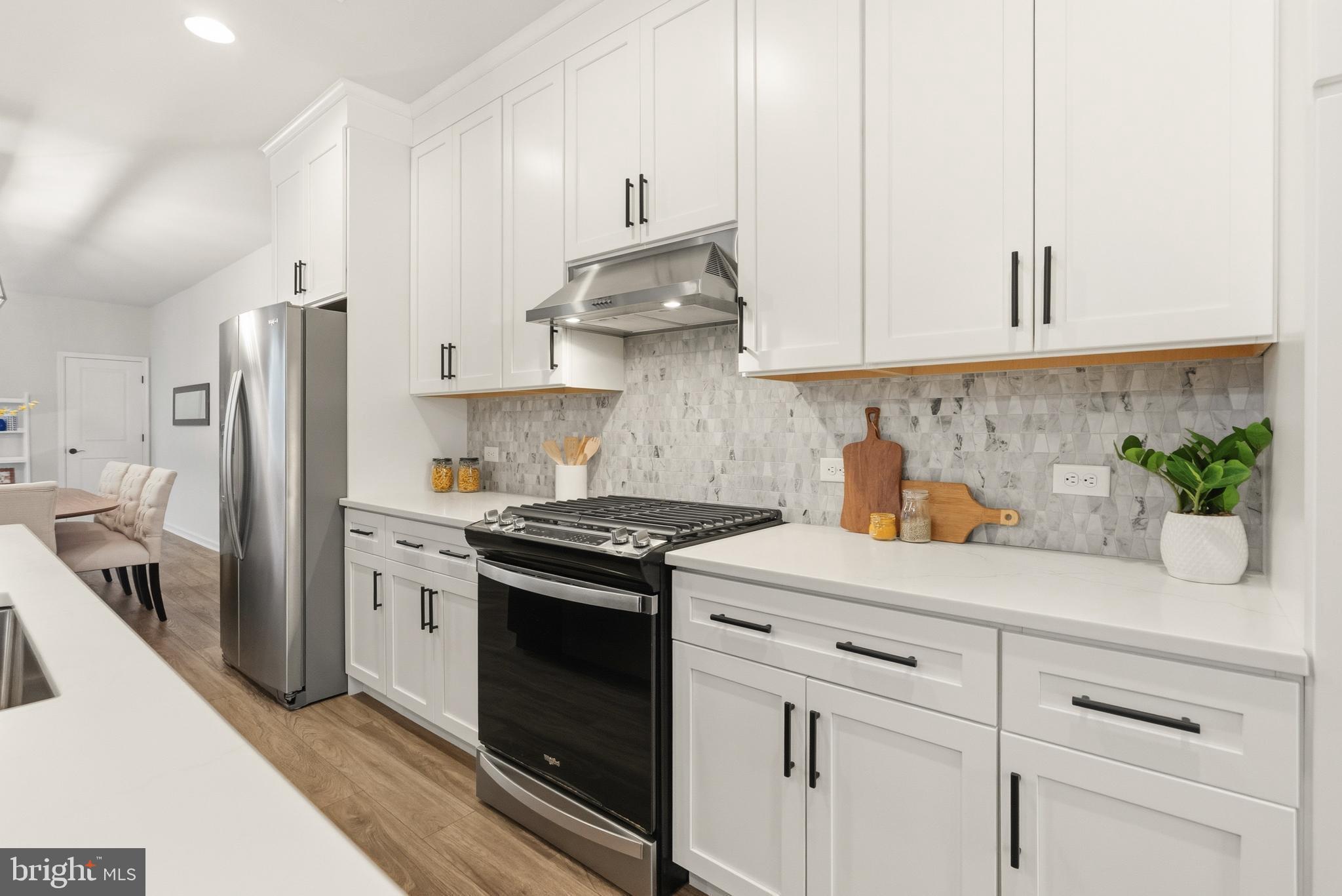 SPRING OAK - Residential