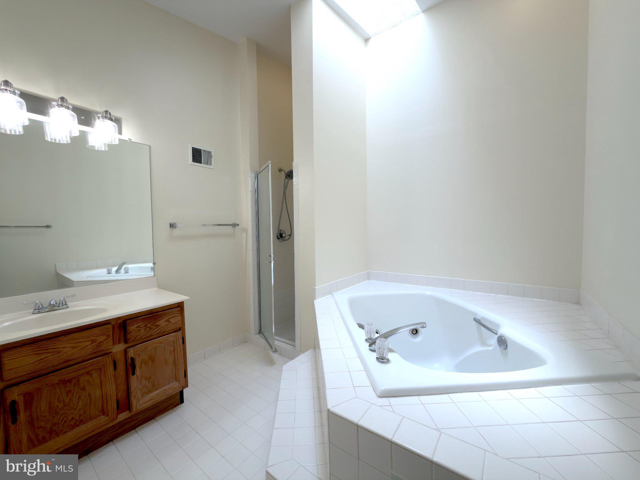 STONERIDGE - Residential