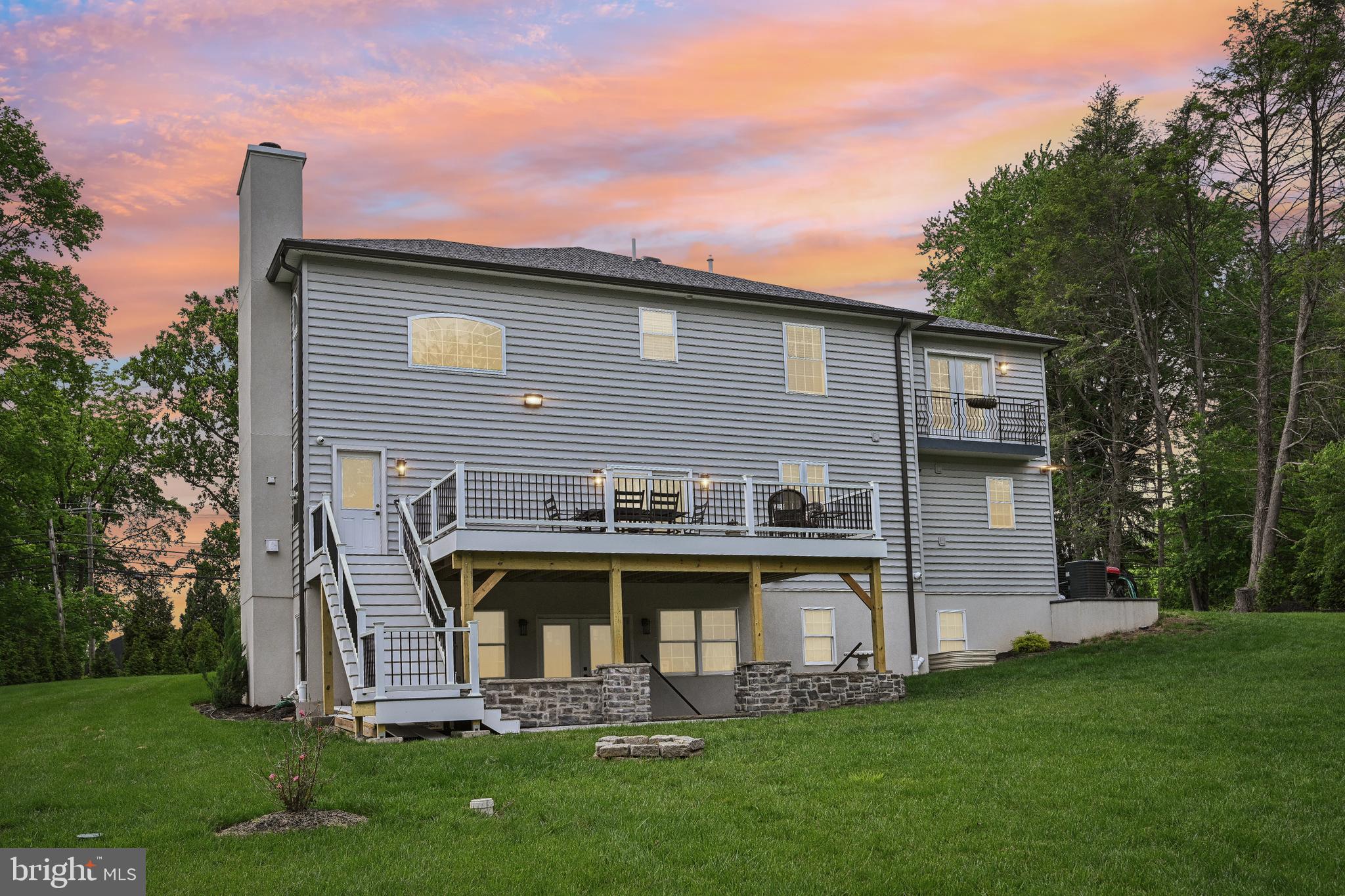 HUNTINGDON VALLEY - Residential