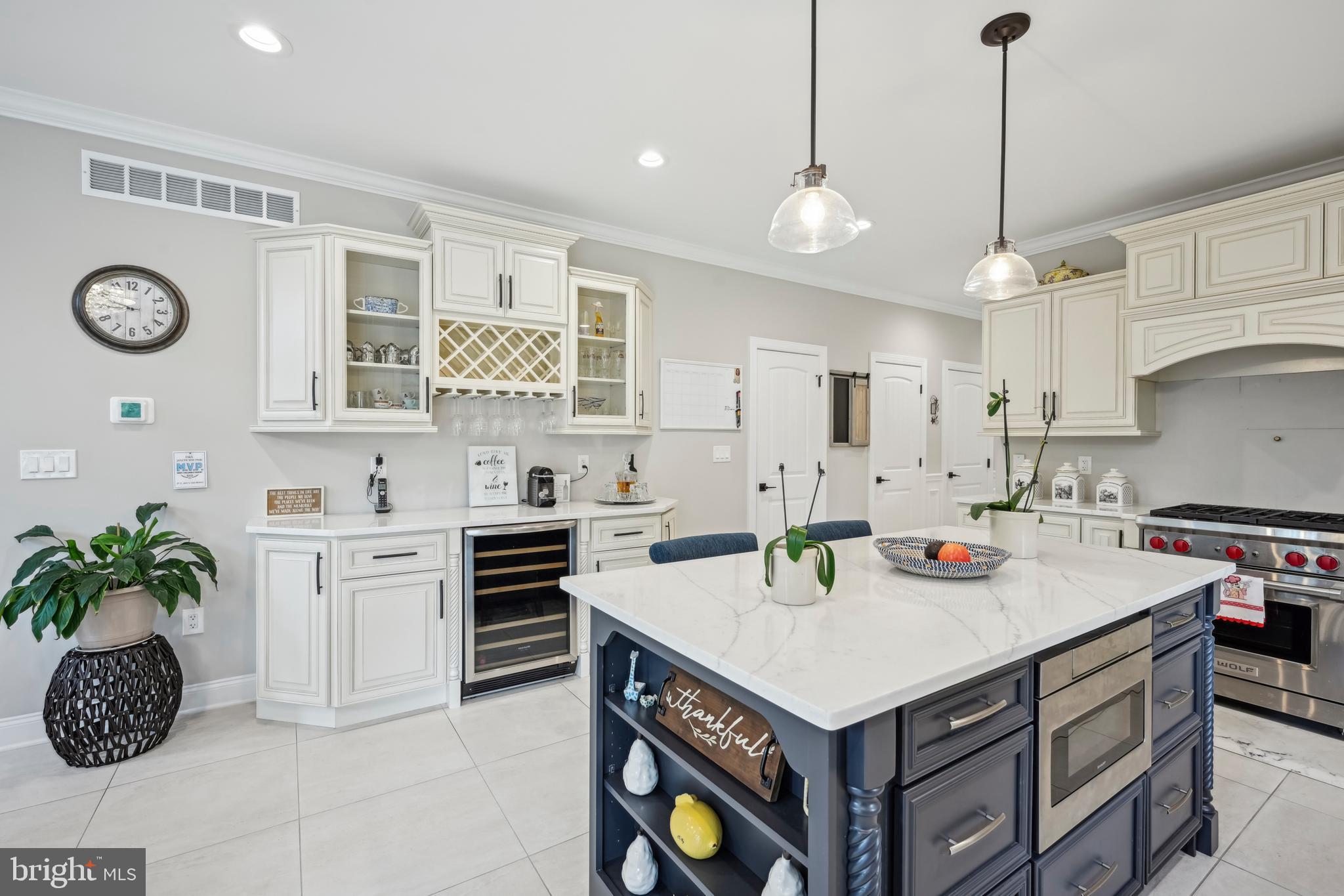 HUNTINGDON VALLEY - Residential