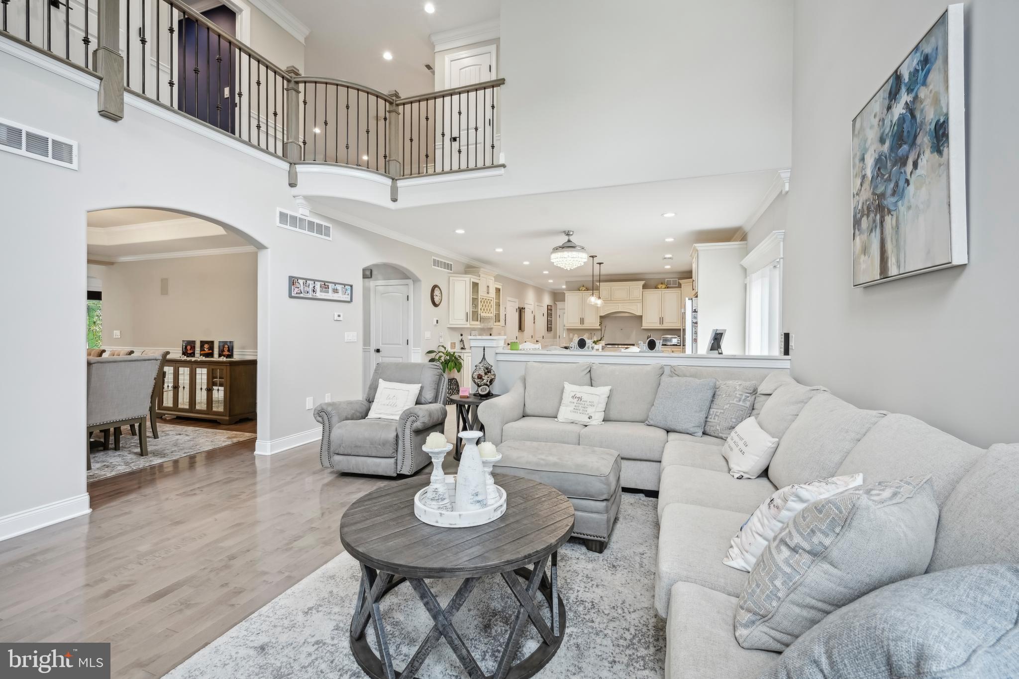 HUNTINGDON VALLEY - Residential