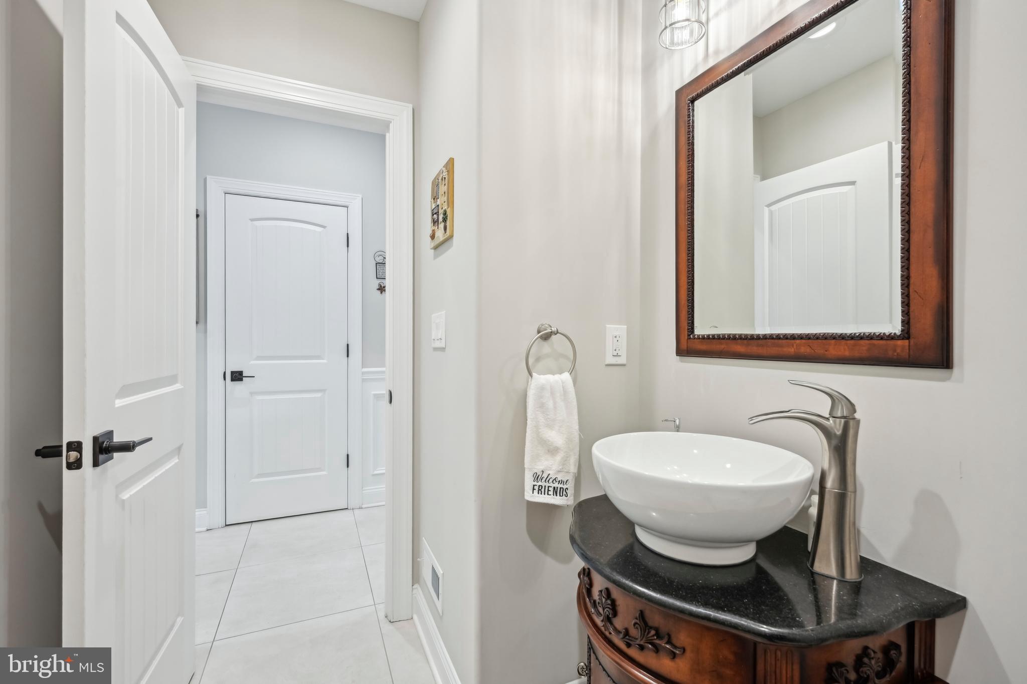 HUNTINGDON VALLEY - Residential