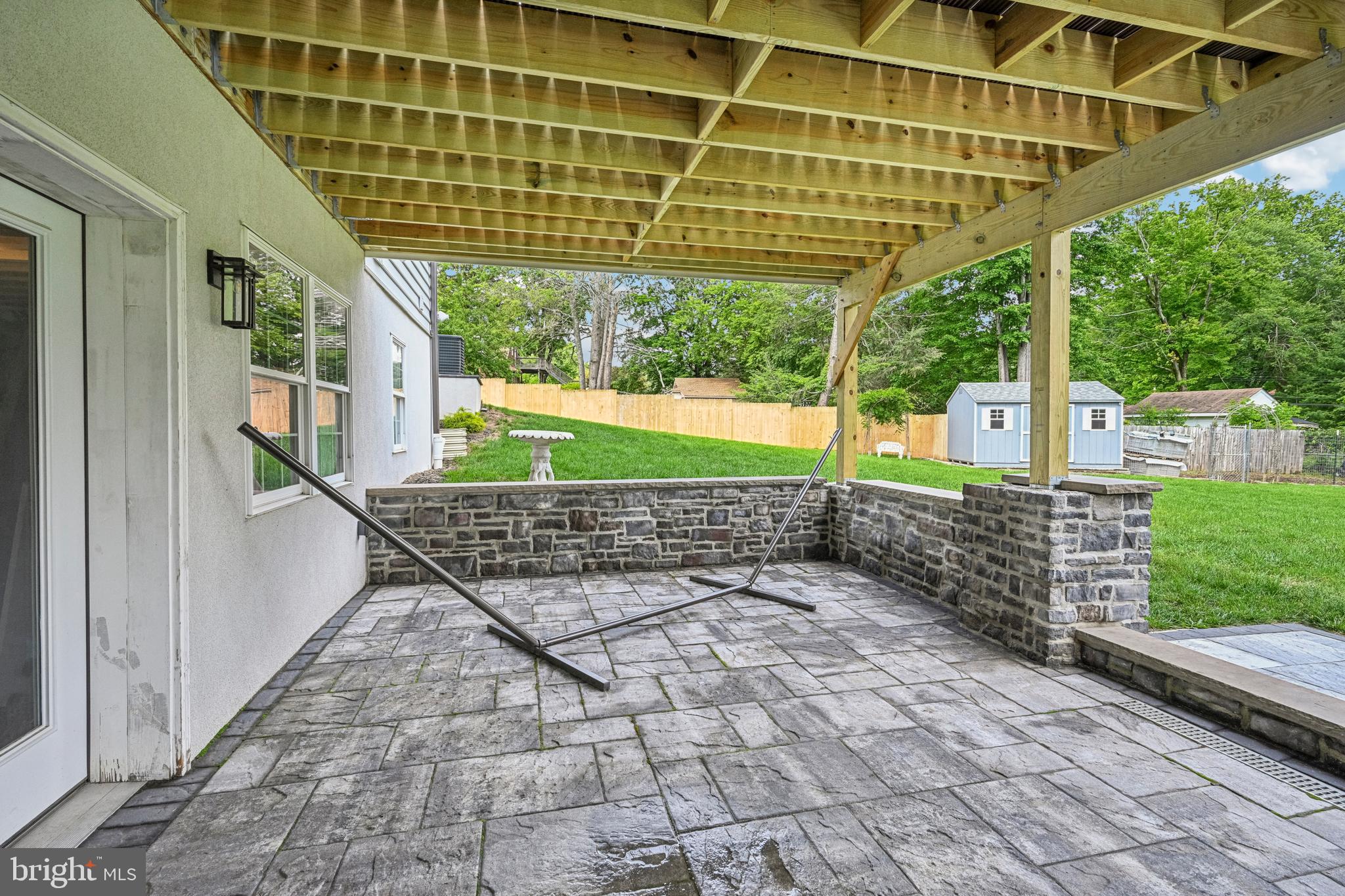 HUNTINGDON VALLEY - Residential