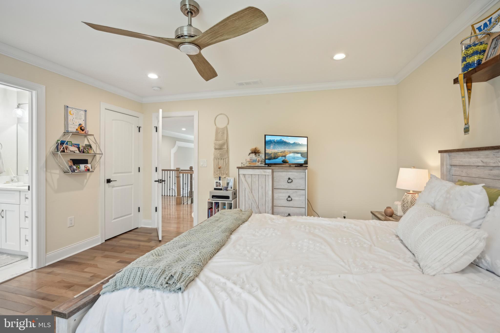 HUNTINGDON VALLEY - Residential