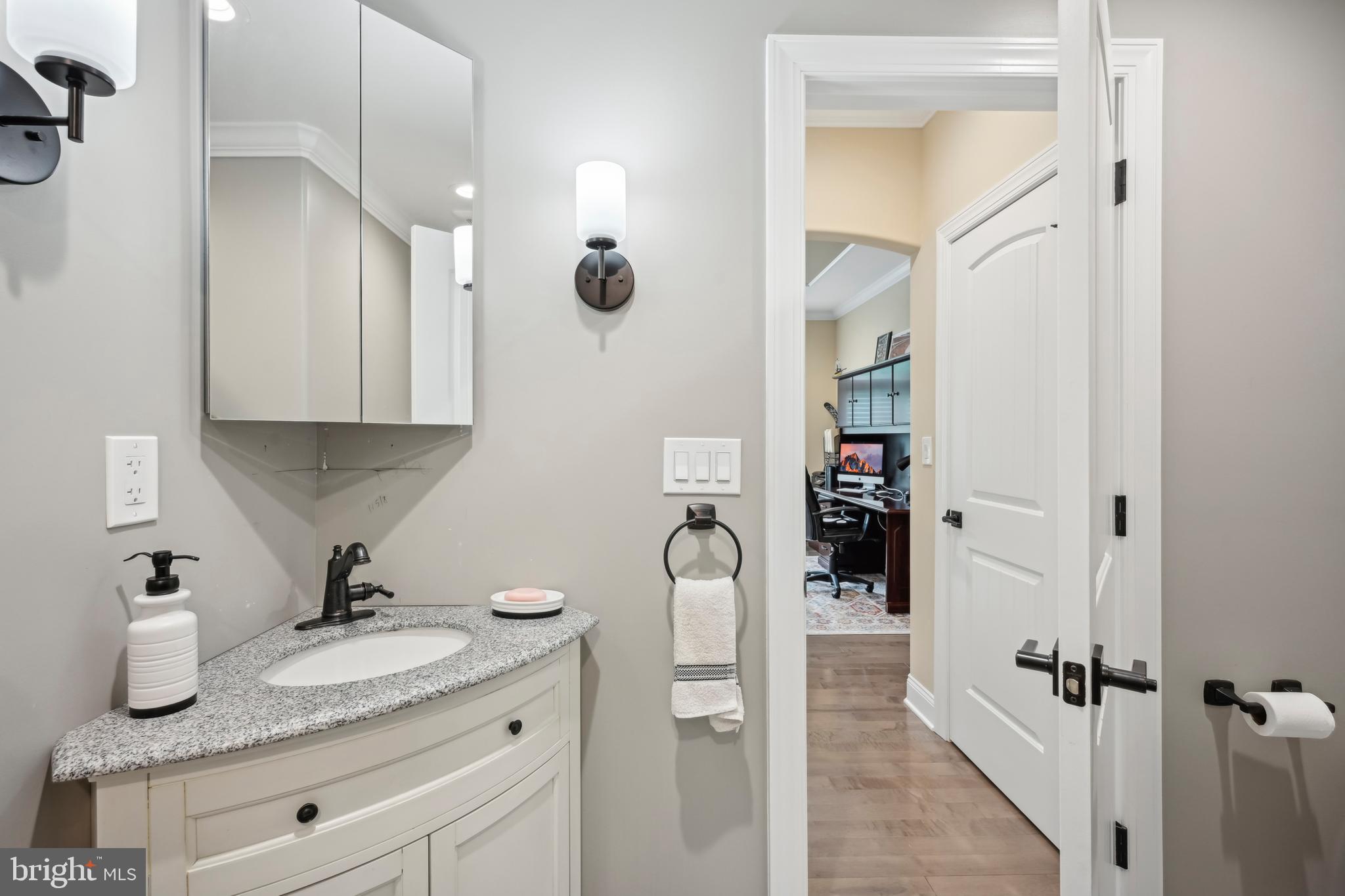 HUNTINGDON VALLEY - Residential