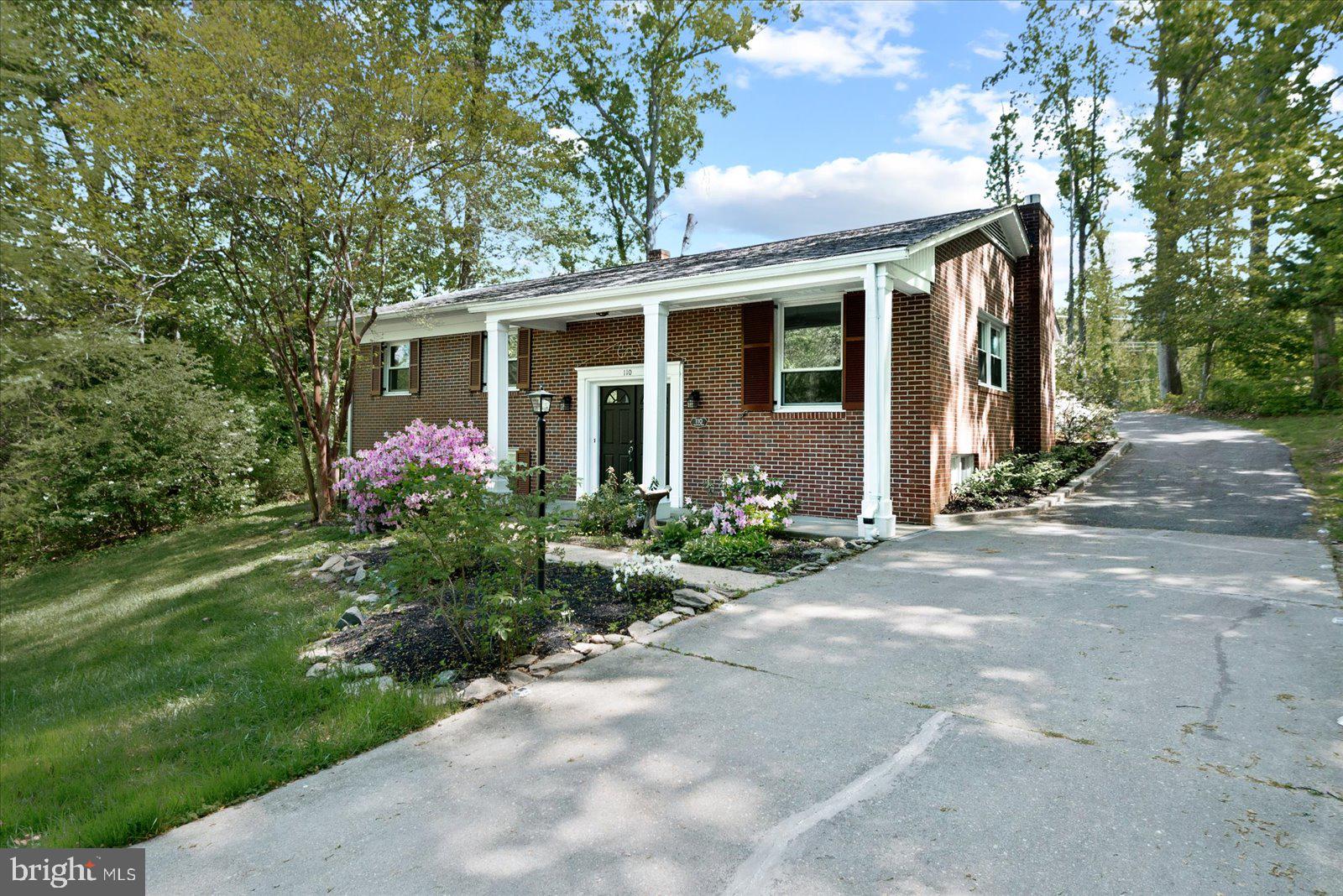 BRAEHEAD WOODS - Residential