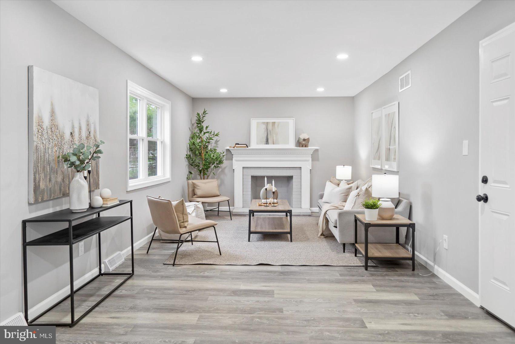 WALES OF HARFORD - Residential