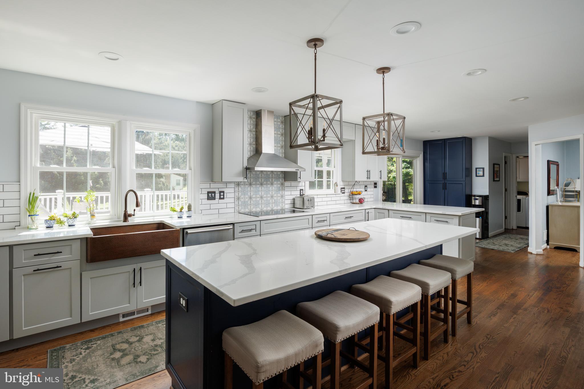 ADVOCATE HILL FARMS - Residential