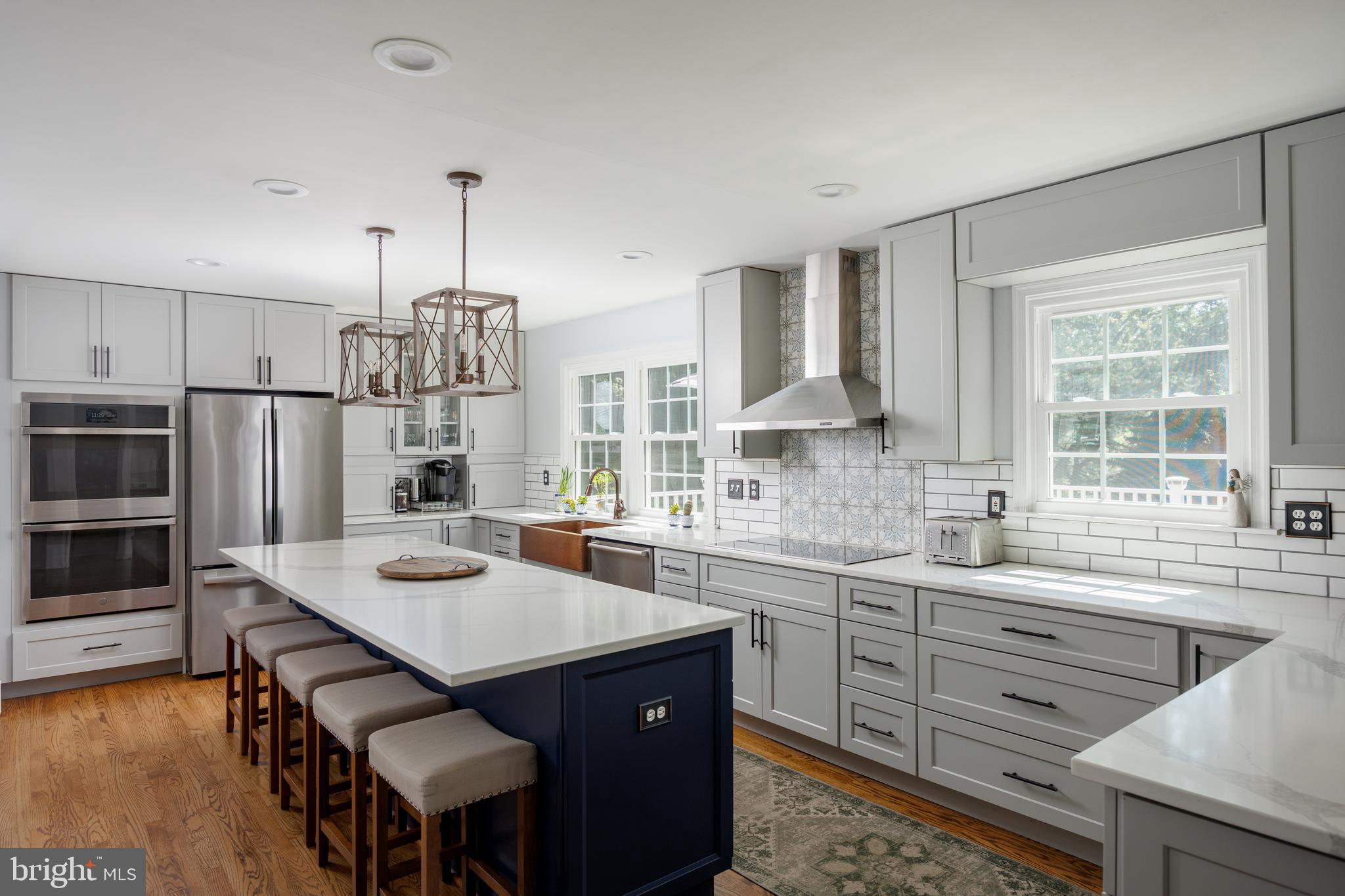 ADVOCATE HILL FARMS - Residential