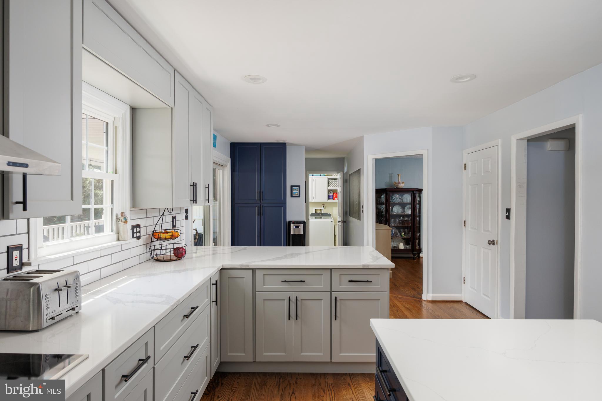 ADVOCATE HILL FARMS - Residential