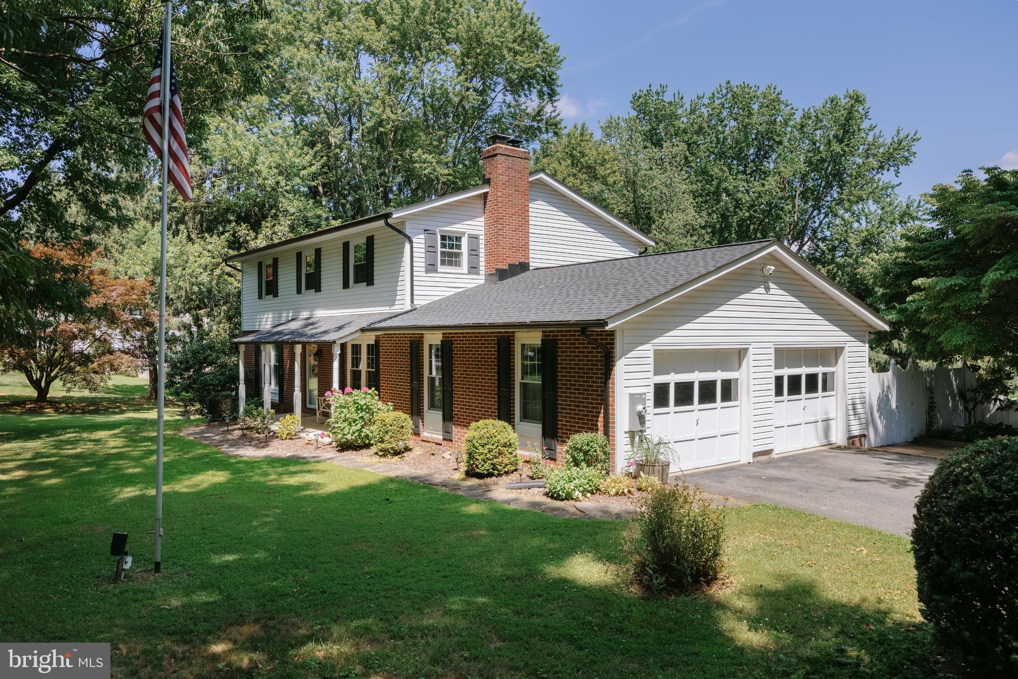 ADVOCATE HILL FARMS - Residential
