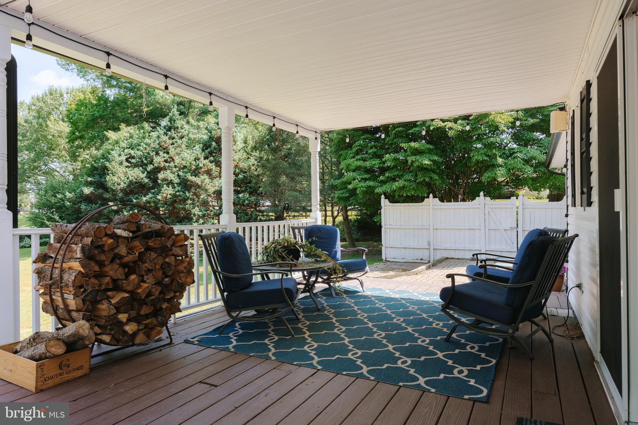 ADVOCATE HILL FARMS - Residential