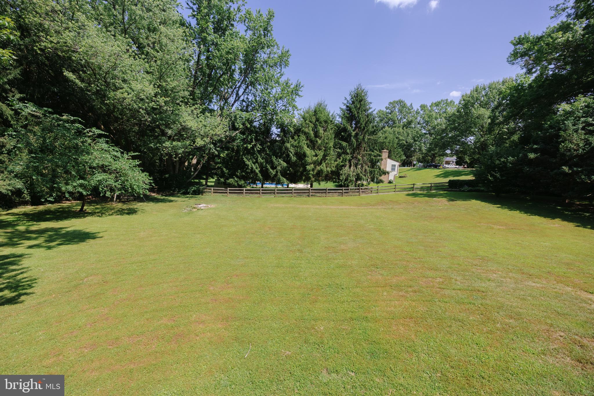 ADVOCATE HILL FARMS - Residential