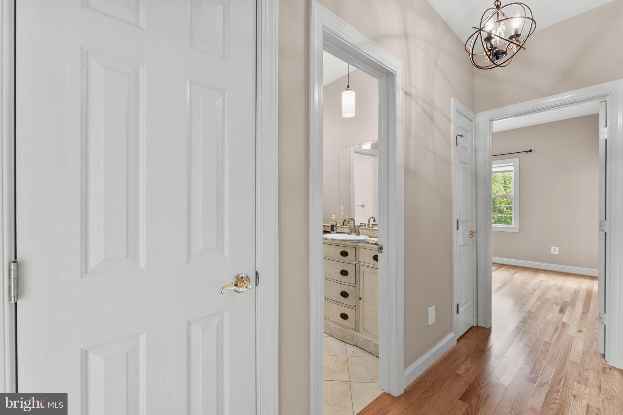 CLAIRMONT MANOR - Residential
