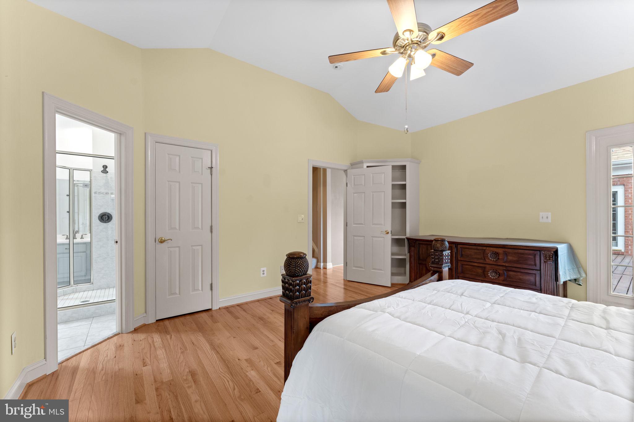CLAIRMONT MANOR - Residential