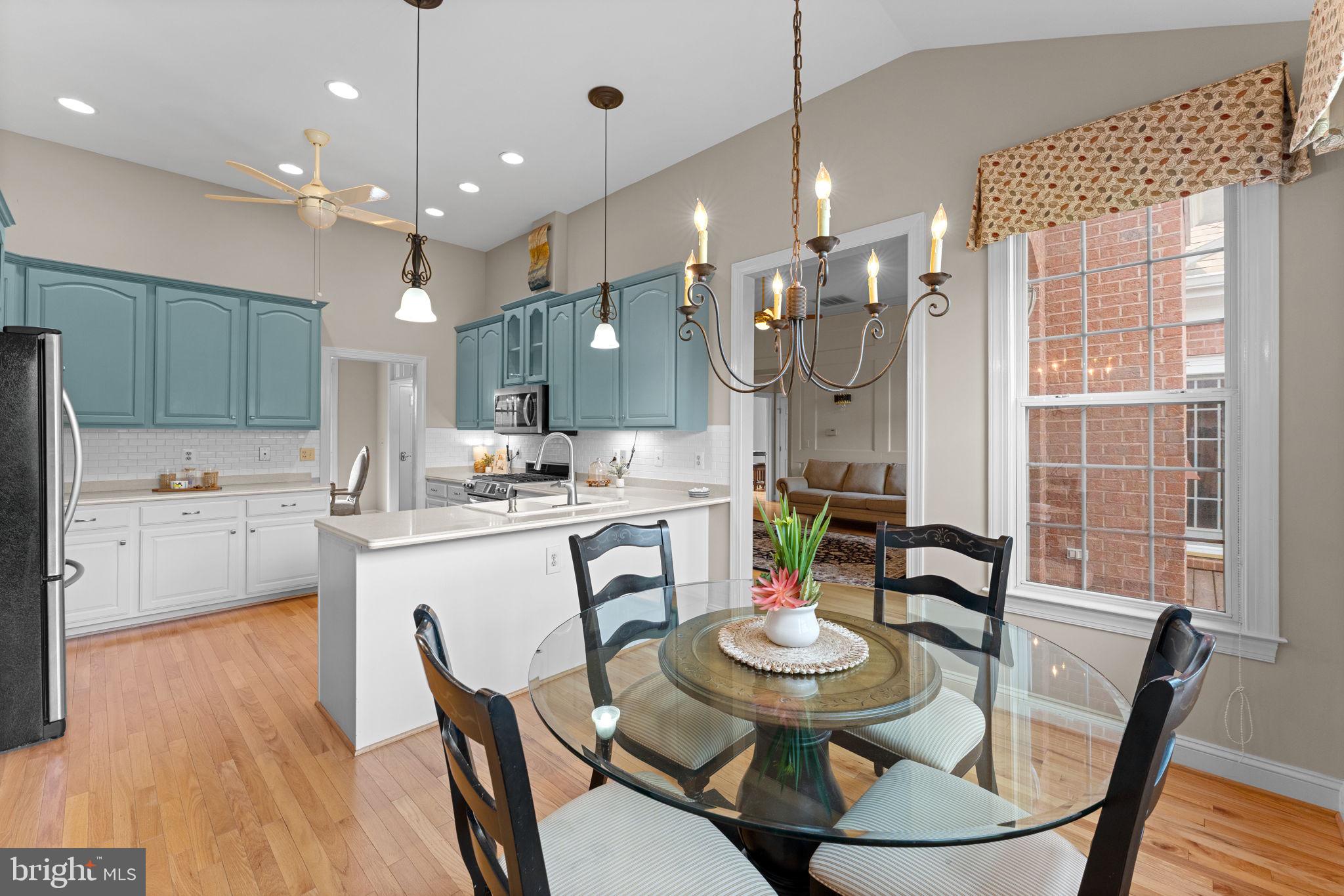 CLAIRMONT MANOR - Residential