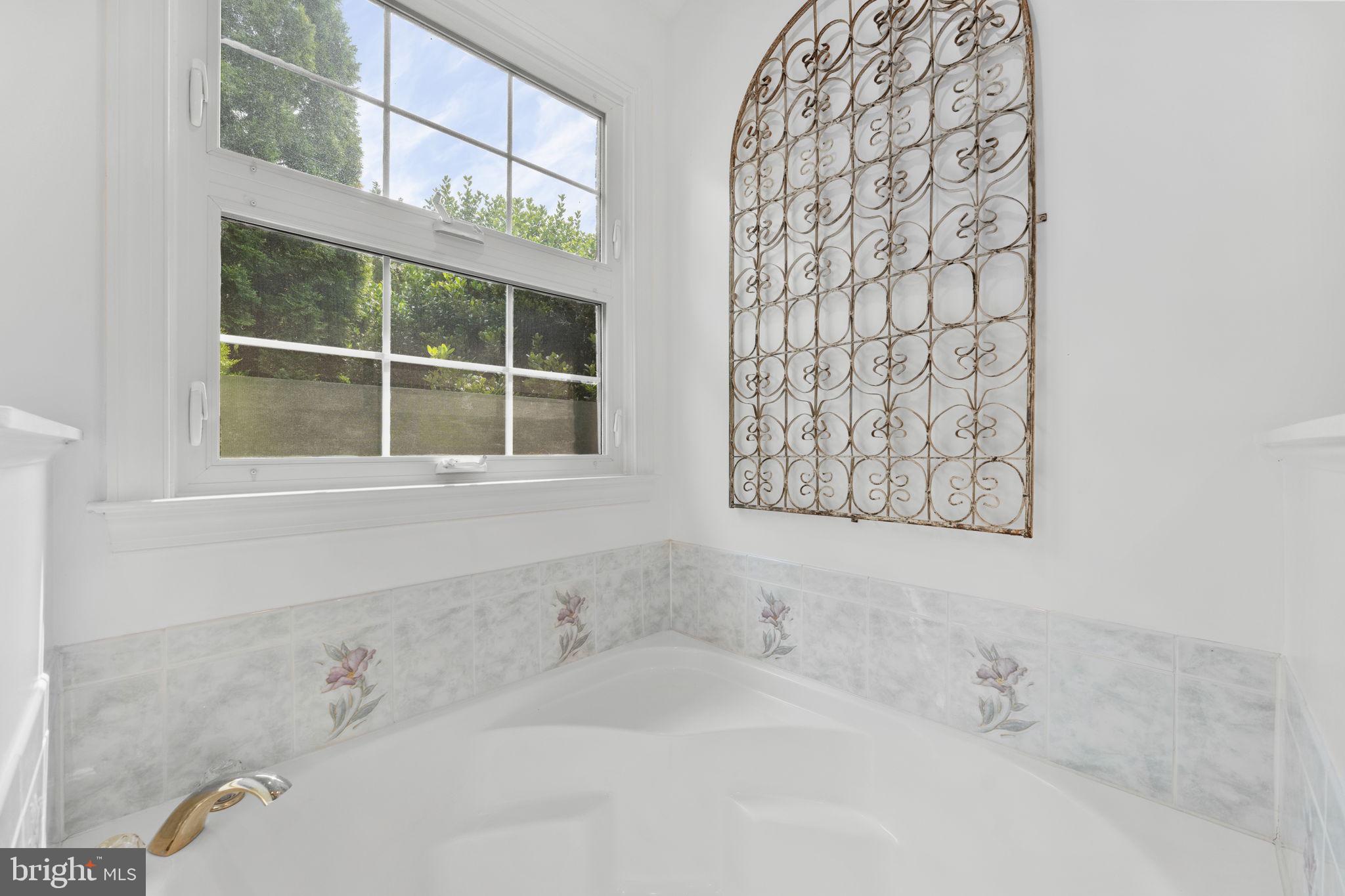 CLAIRMONT MANOR - Residential