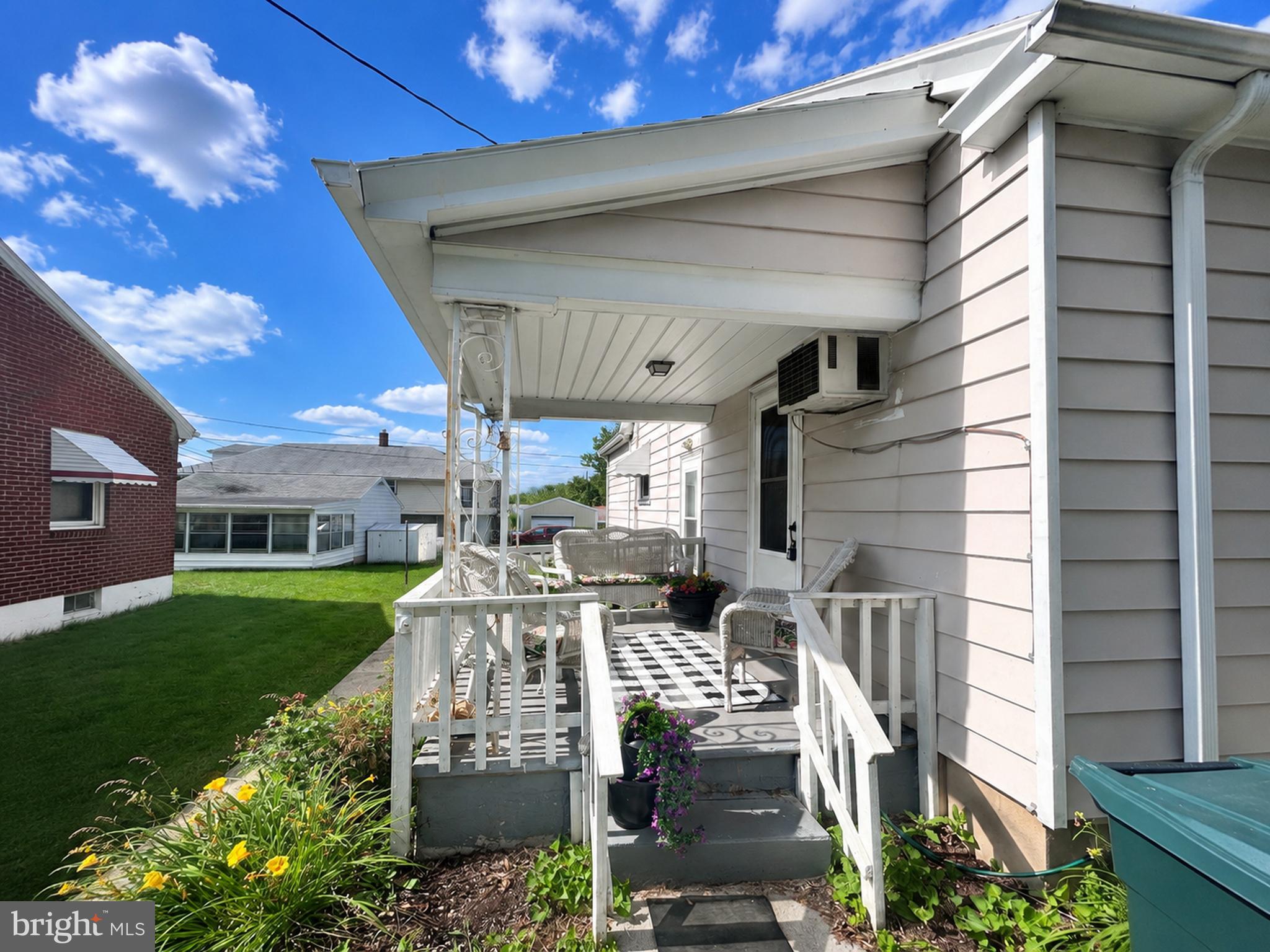 SOUTH LEBANON TOWNSHIP - Residential