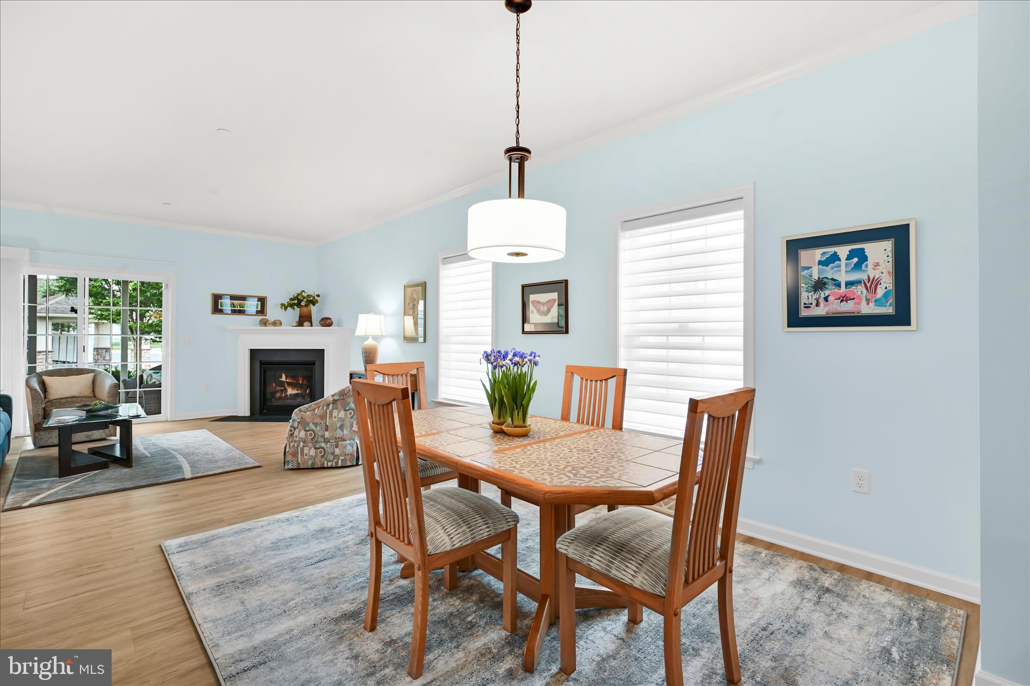 WOODS EDGE - Residential