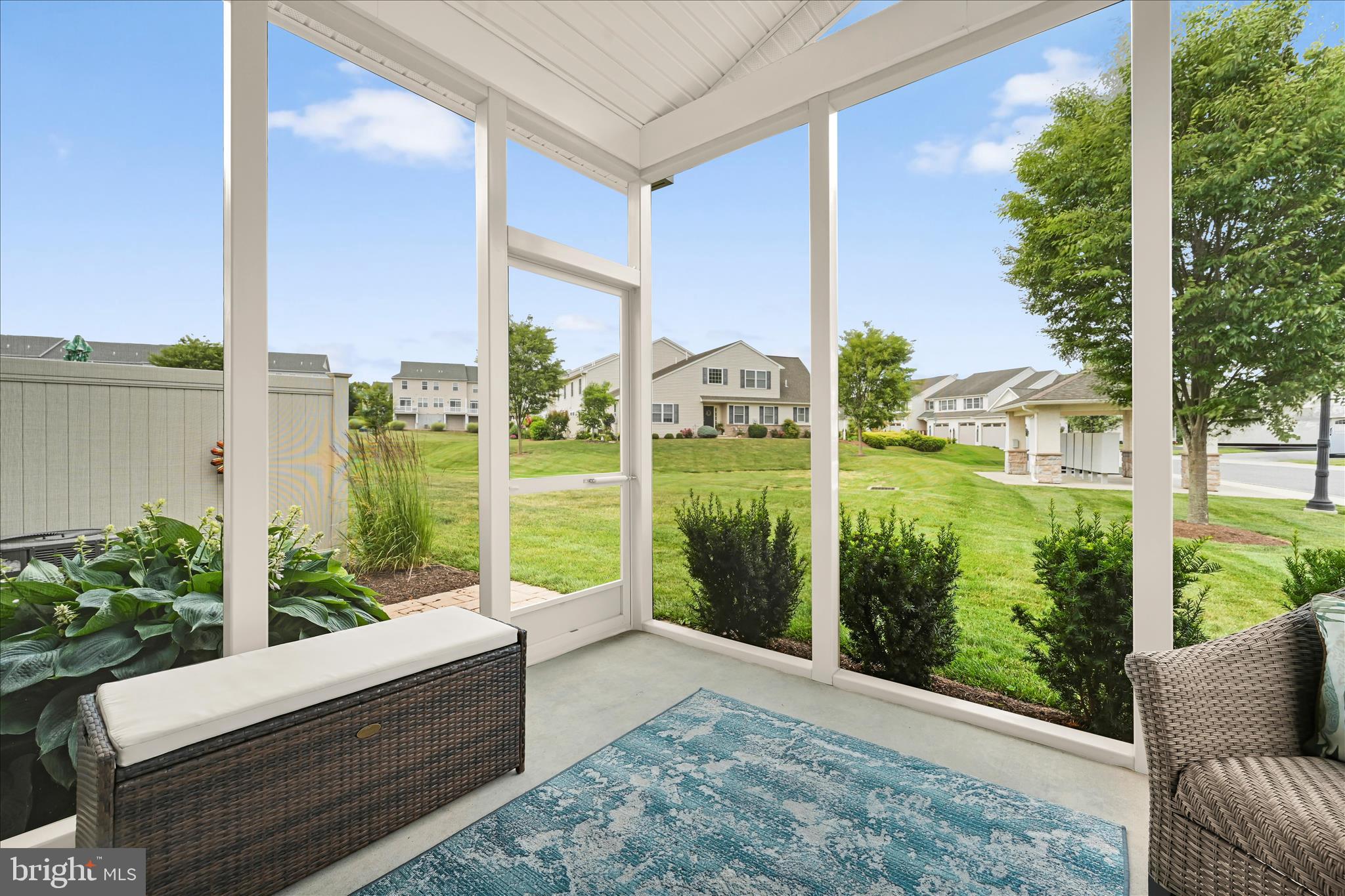 WOODS EDGE - Residential