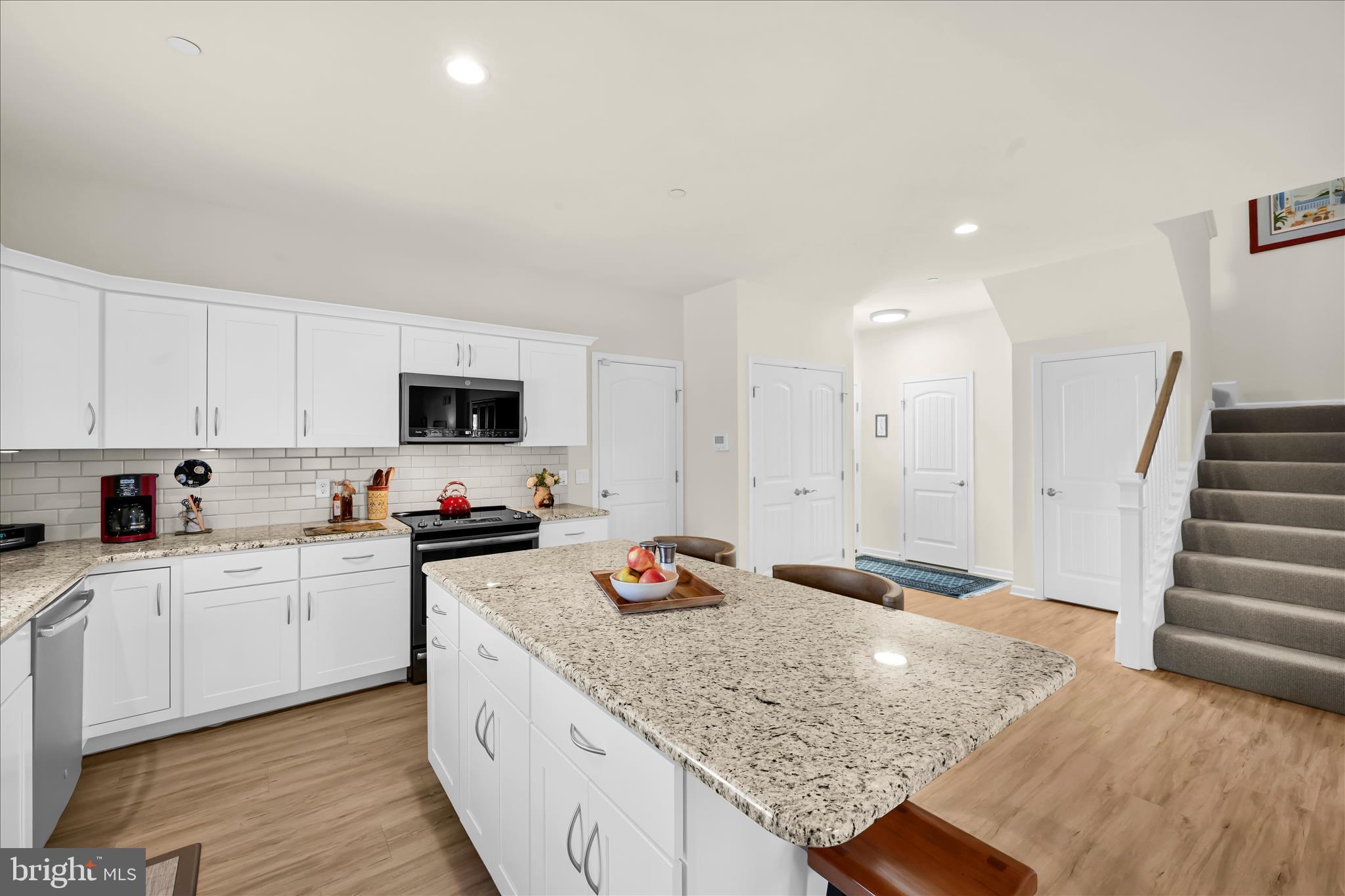 WOODS EDGE - Residential